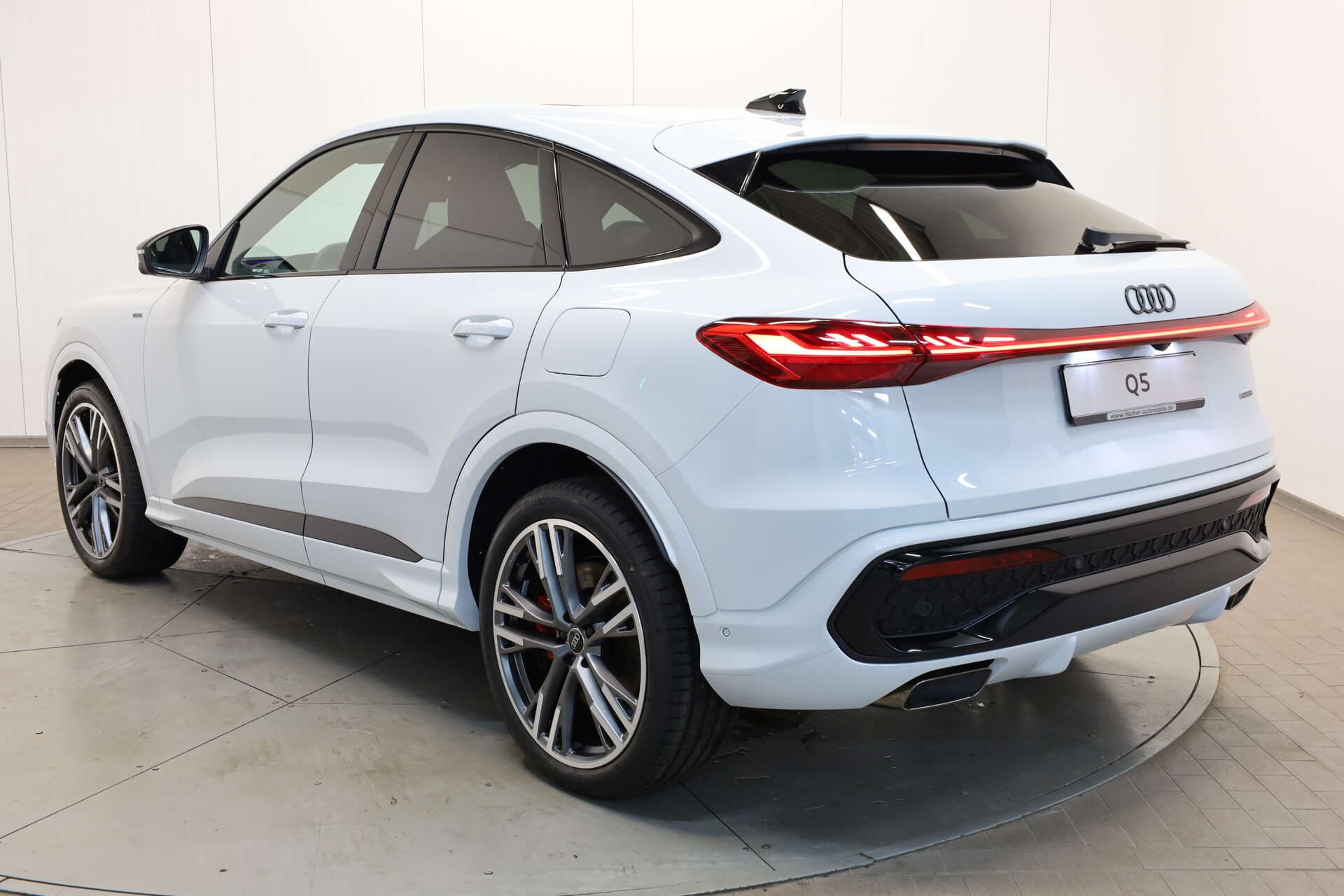 AUDI Q5 Sportback, photo 3 sur 17