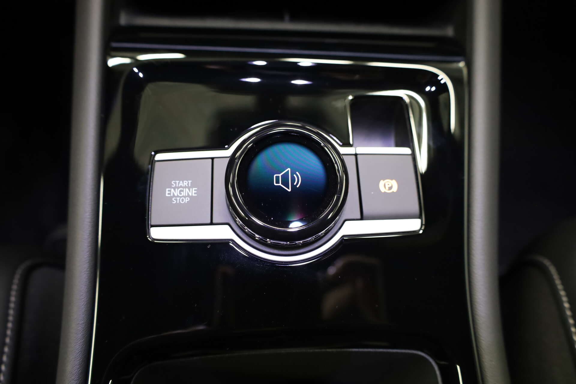 VOLKSWAGEN Tiguan, photo 16 sur 17
