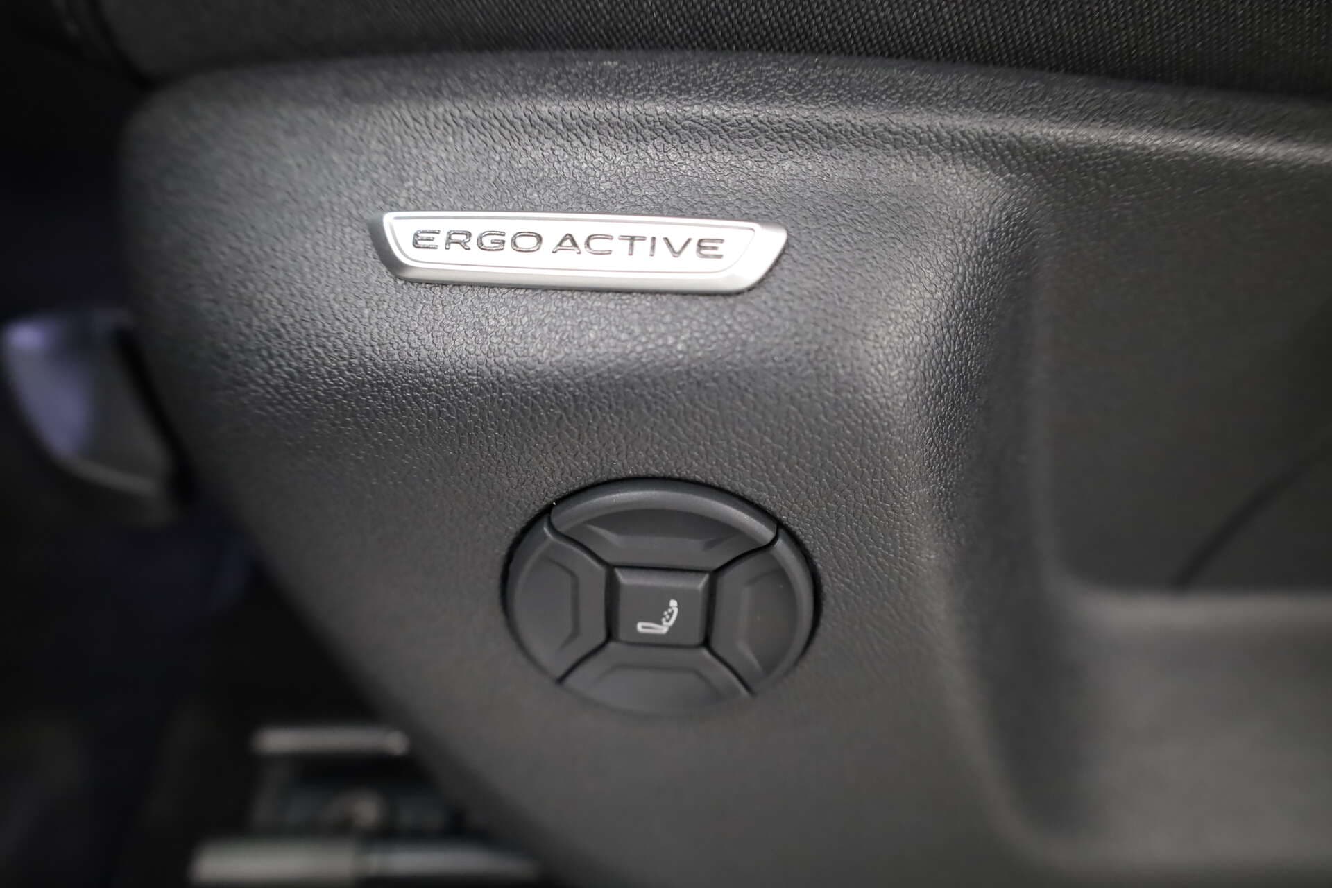 VOLKSWAGEN Tiguan, photo 17 sur 17