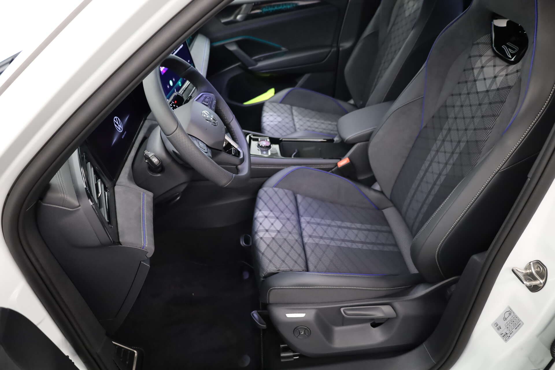 VOLKSWAGEN Tiguan, photo 4 sur 17