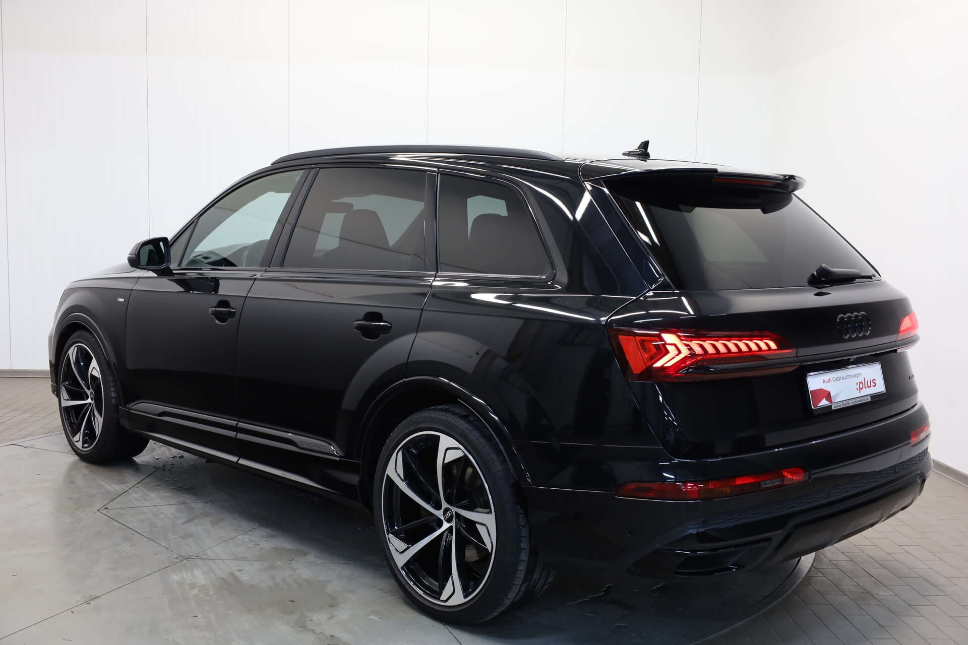 AUDI Q7, photo 3 sur 17