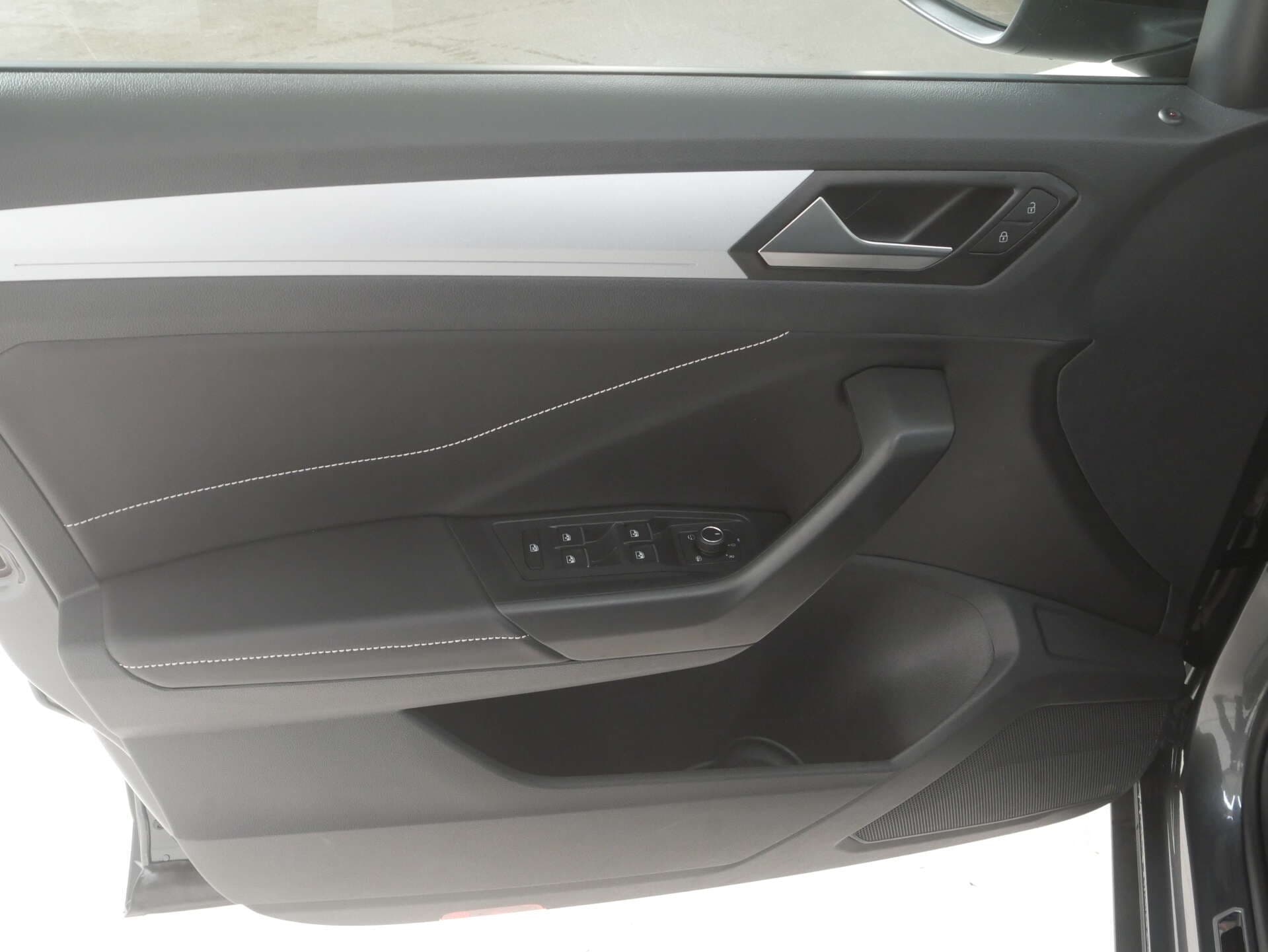 VOLKSWAGEN T-Roc, photo 17 sur 17