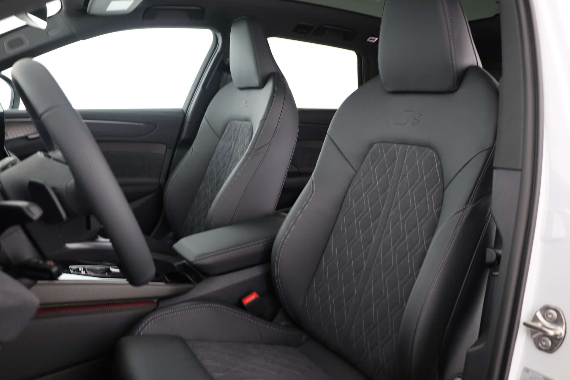 AUDI A6 Avant, photo 9 sur 17