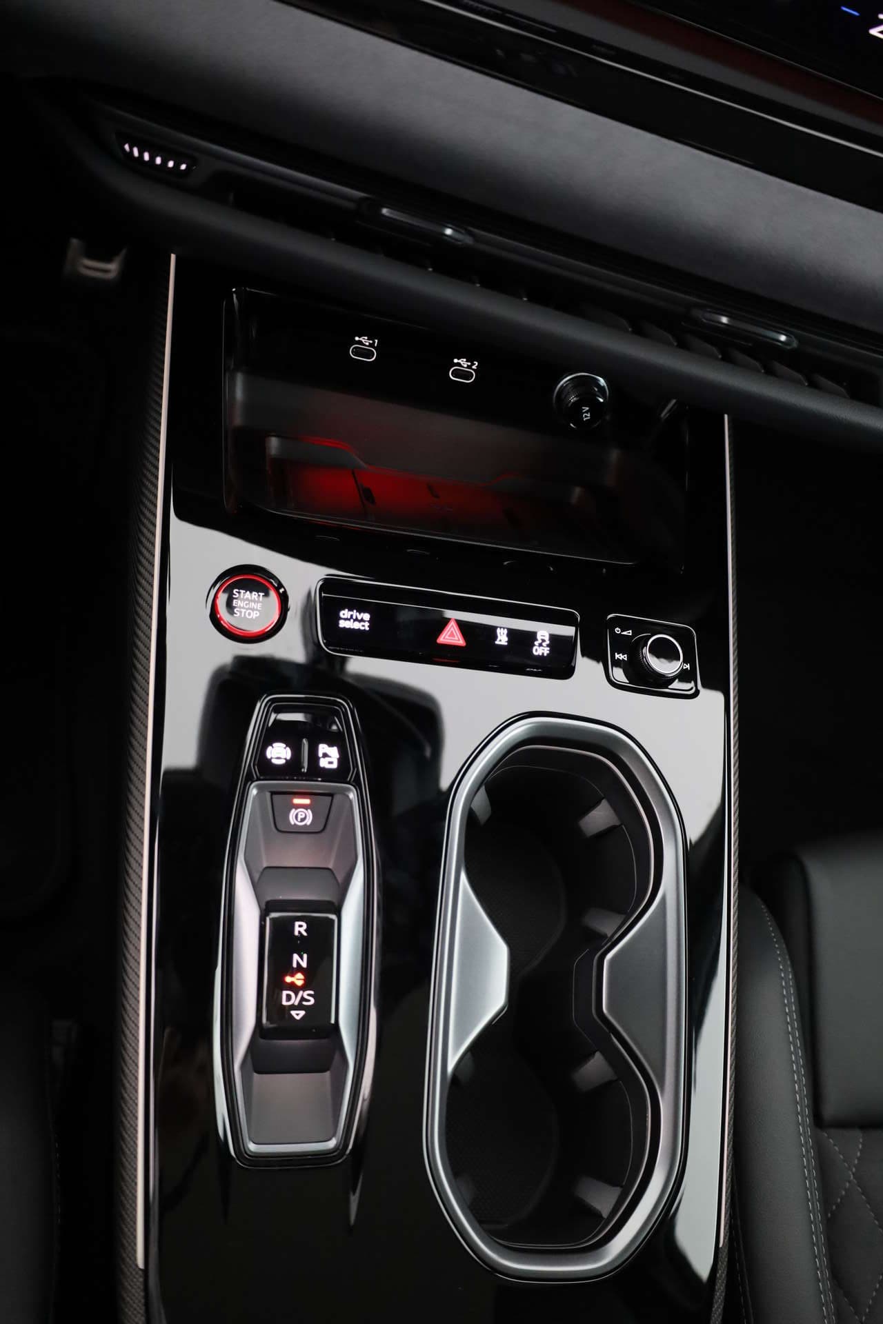 AUDI A6 Avant, photo 15 sur 17