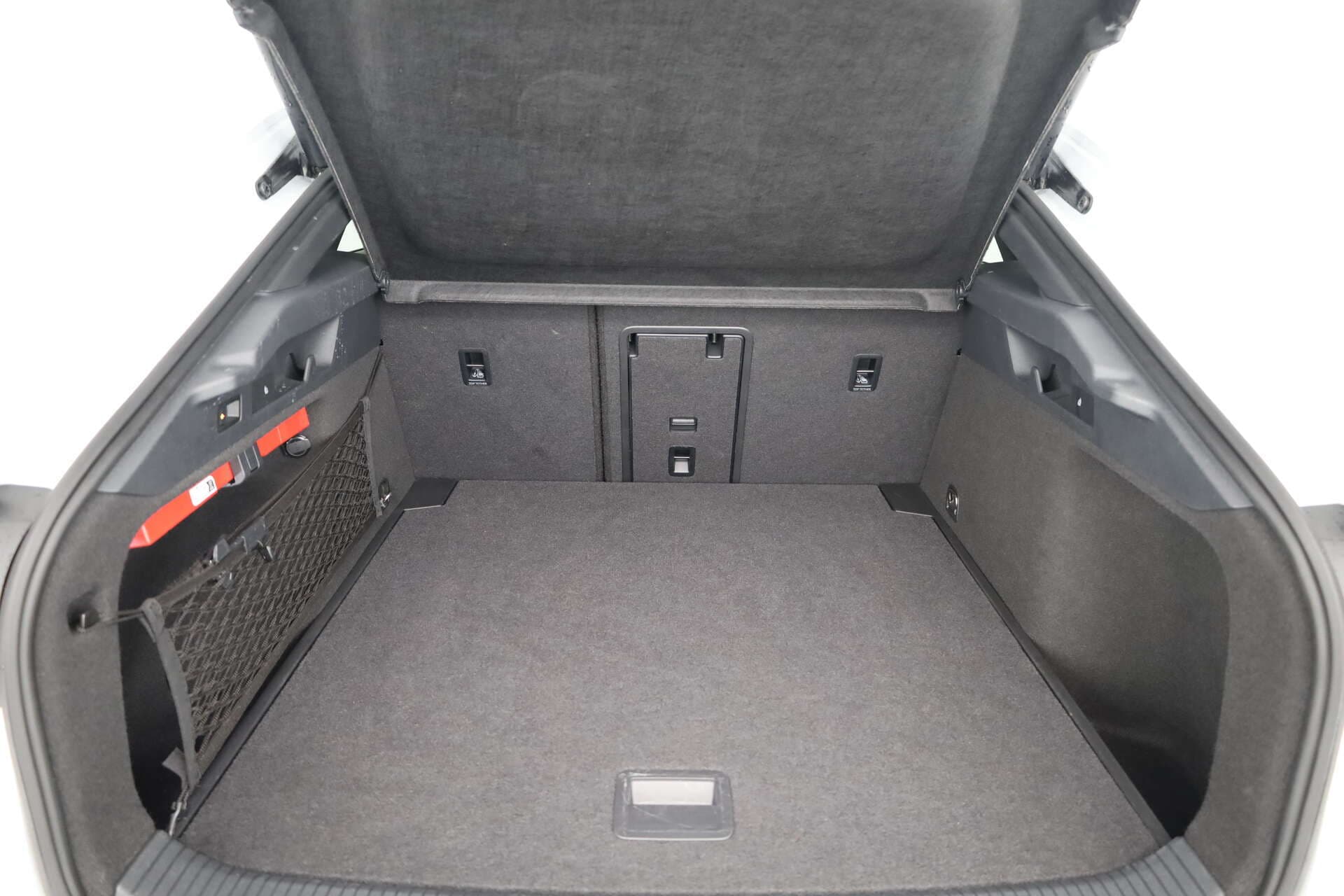 VOLKSWAGEN ID.7, photo 13 sur 17