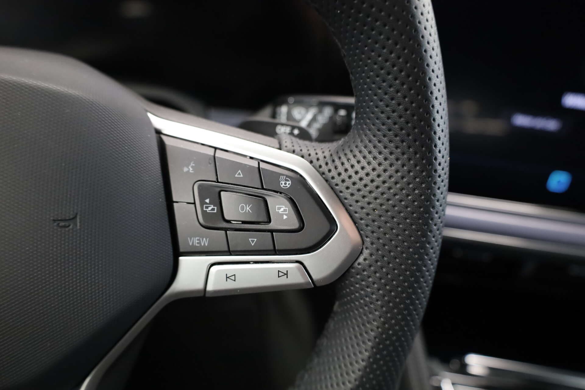 VOLKSWAGEN Touareg, photo 12 sur 17