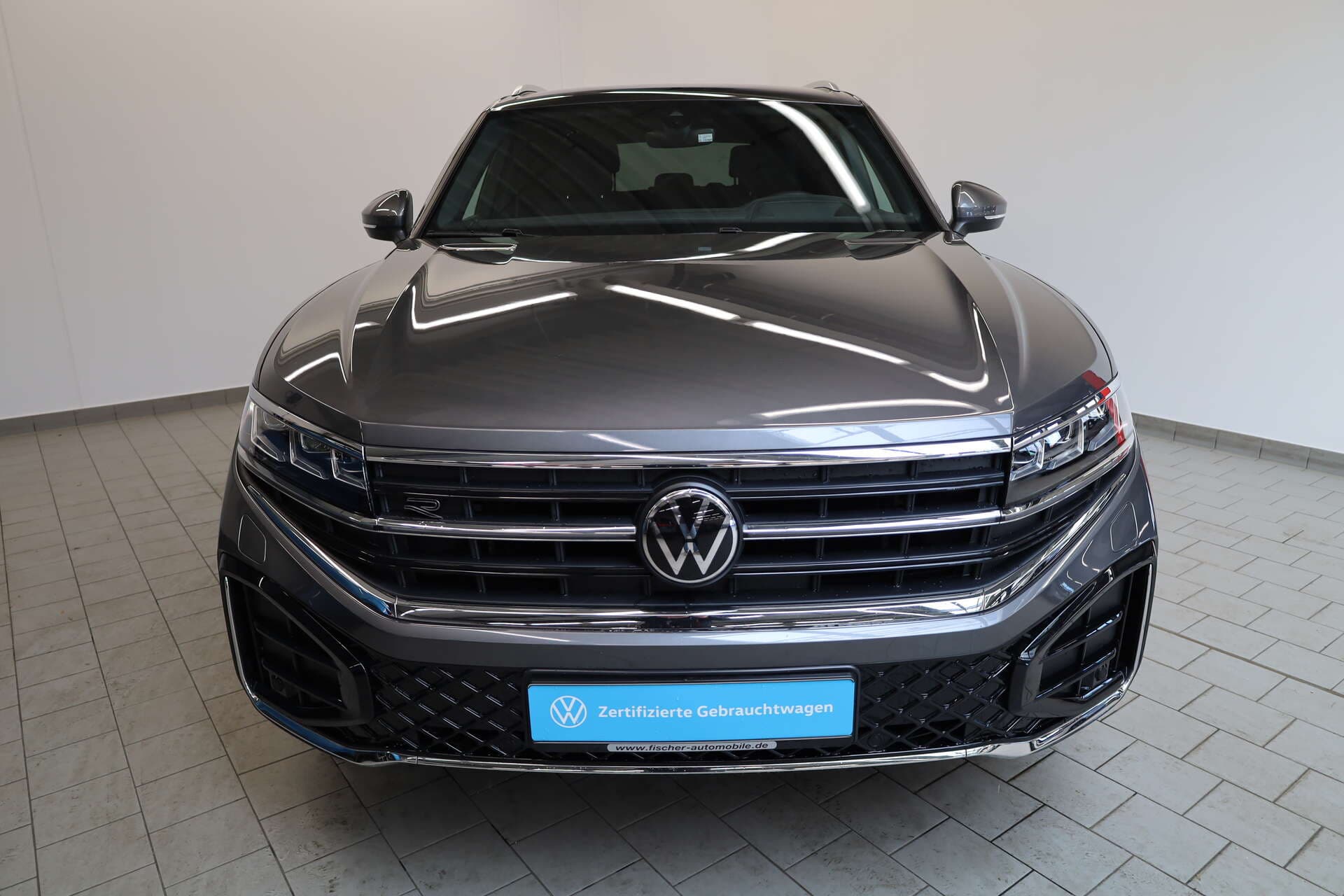 VOLKSWAGEN Touareg, photo 2 sur 17