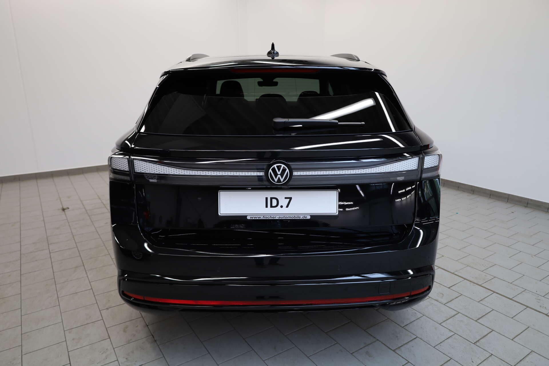 VOLKSWAGEN ID.7 Tourer, photo 3 sur 17