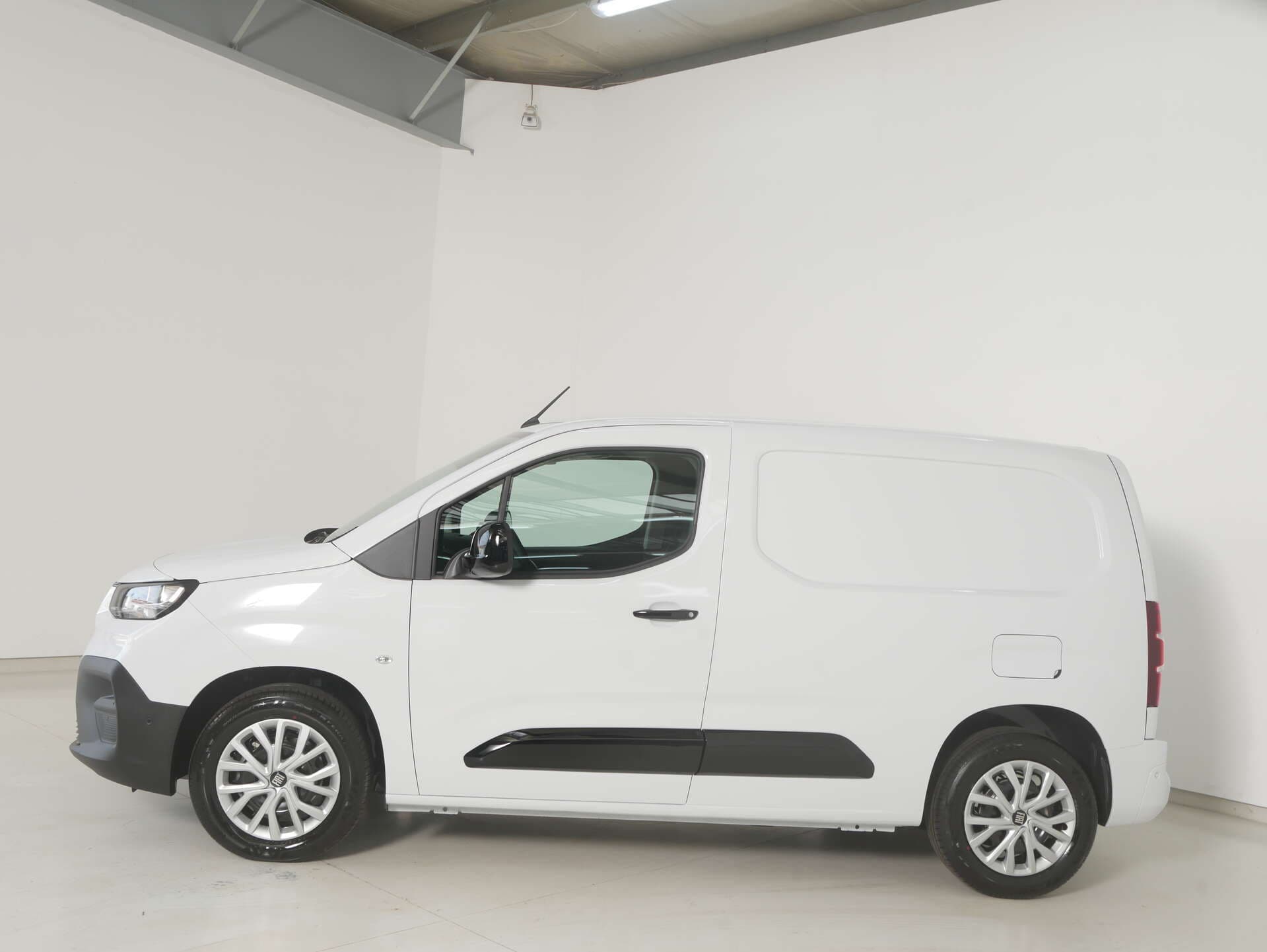 FIAT PROFESSIONAL Doblo Cargo, photo 8 sur 17