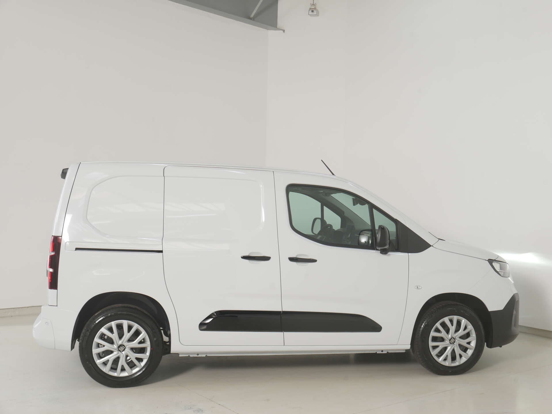 FIAT PROFESSIONAL Doblo Cargo, photo 15 sur 17
