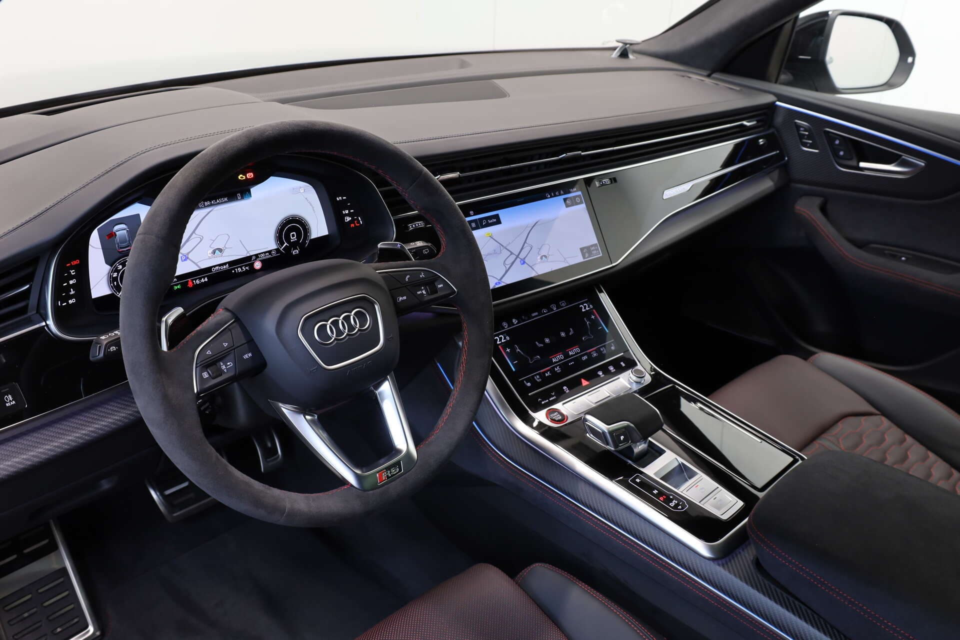 AUDI RS Q8, photo 8 sur 17