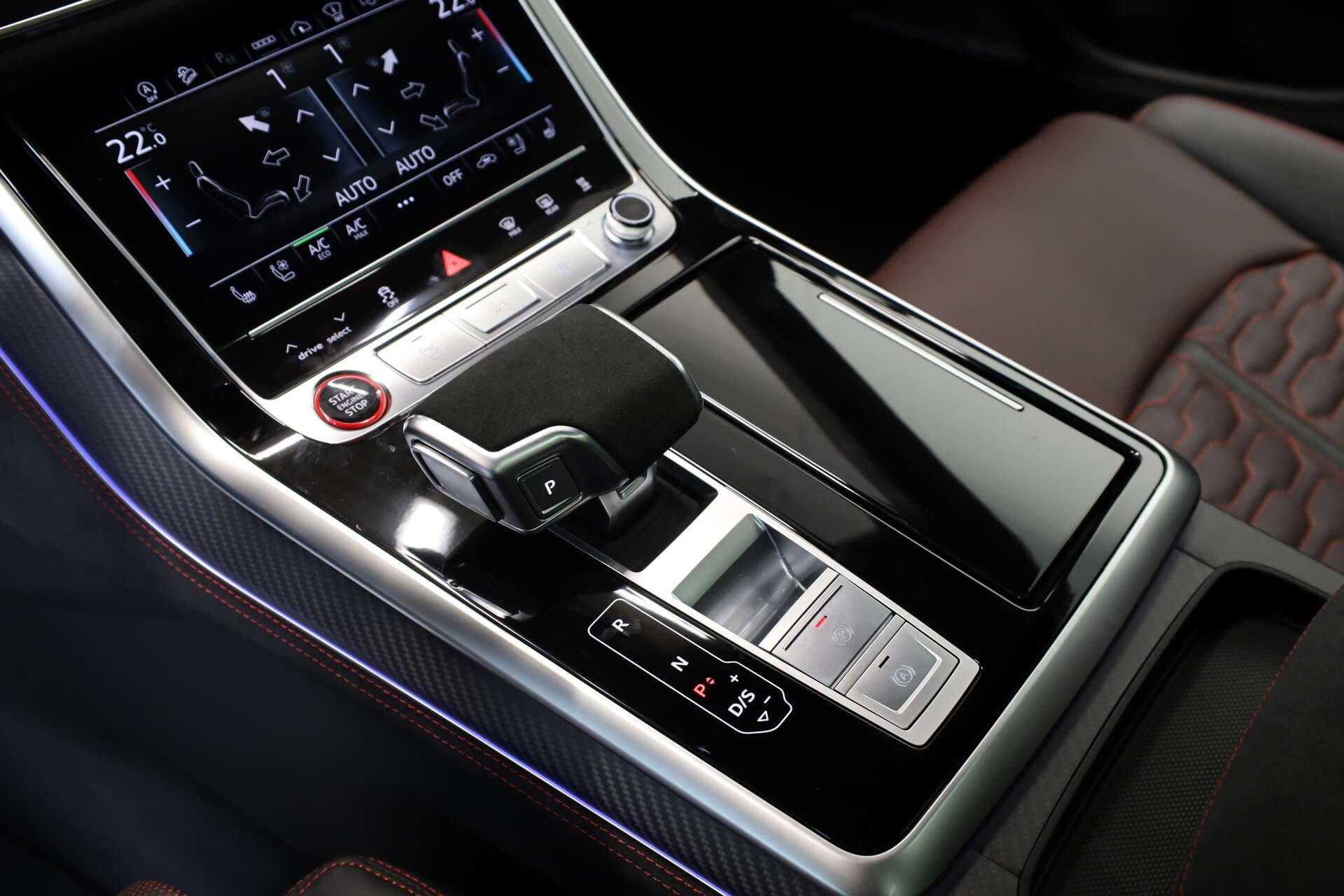 AUDI RS Q8, photo 17 sur 17