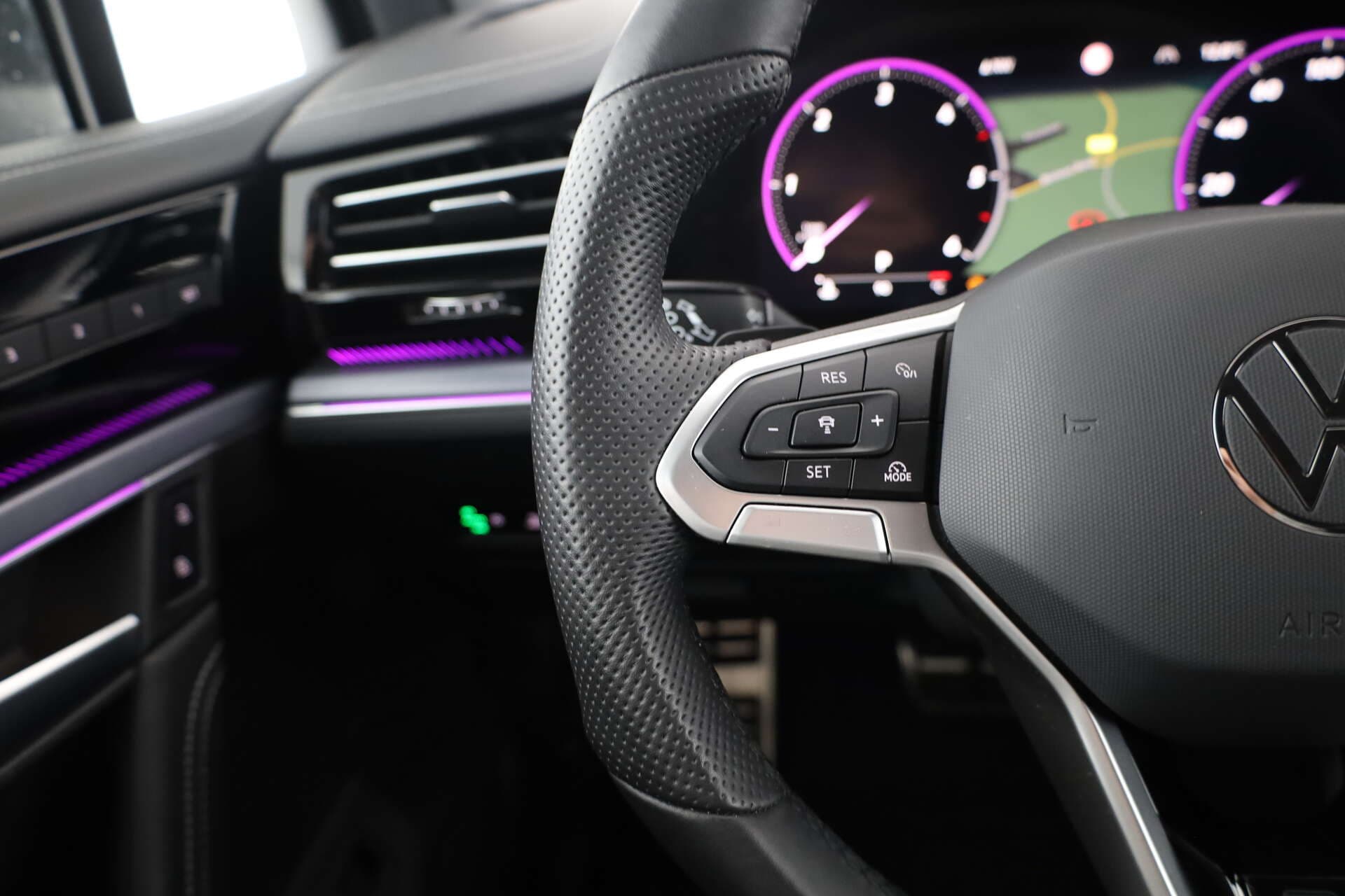 VOLKSWAGEN Touareg, photo 13 sur 17