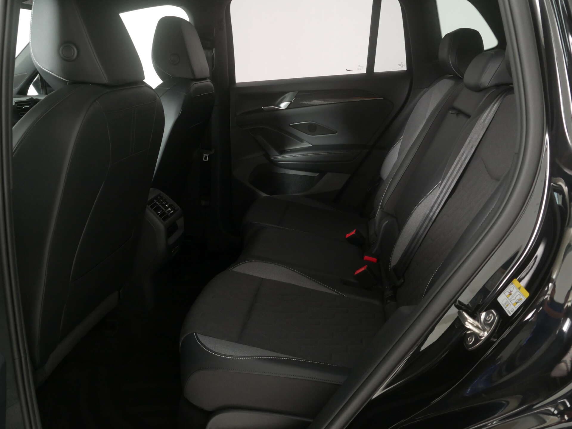 VOLKSWAGEN Tiguan, photo 16 sur 17