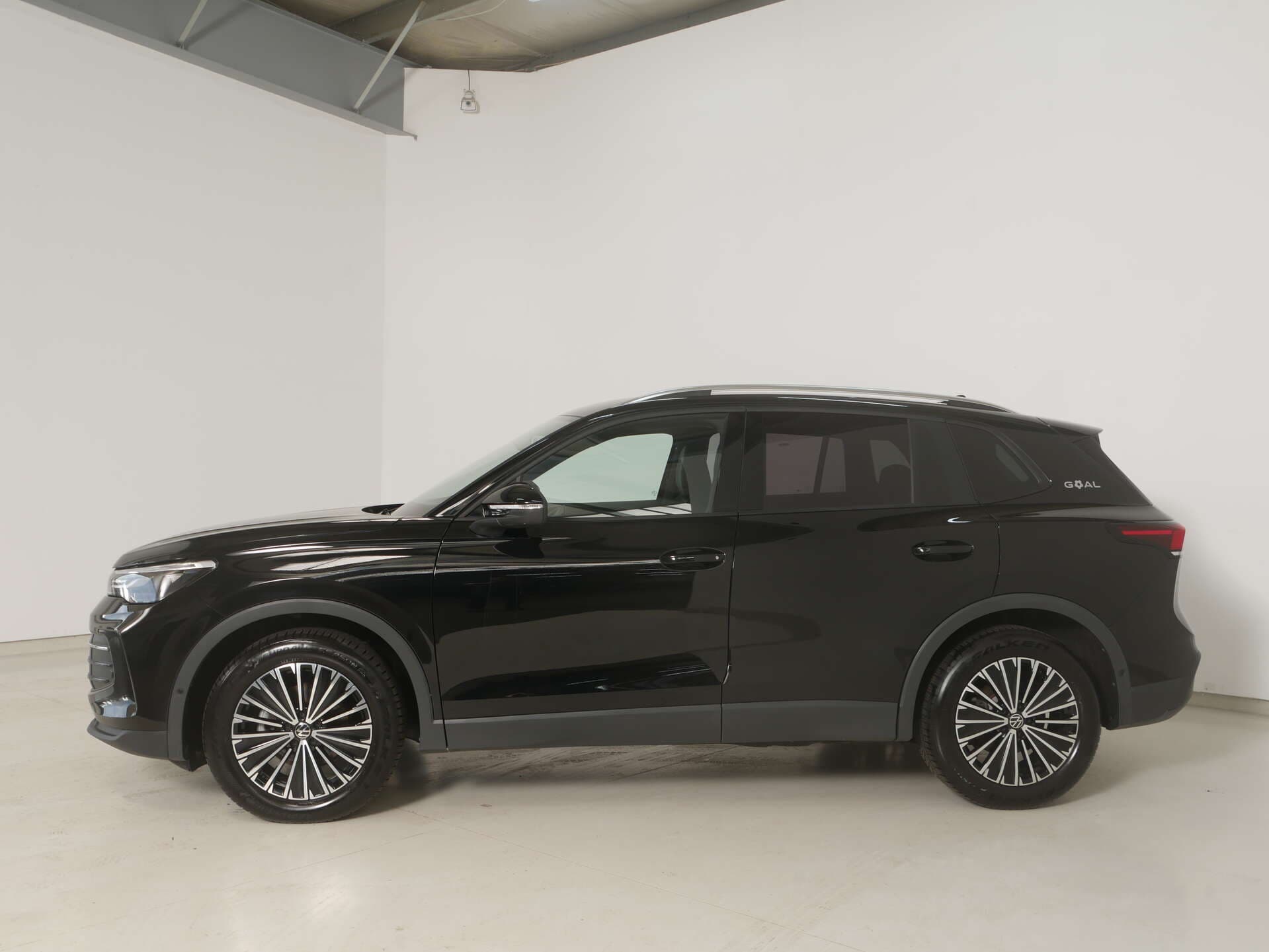 VOLKSWAGEN Tiguan, photo 2 sur 17