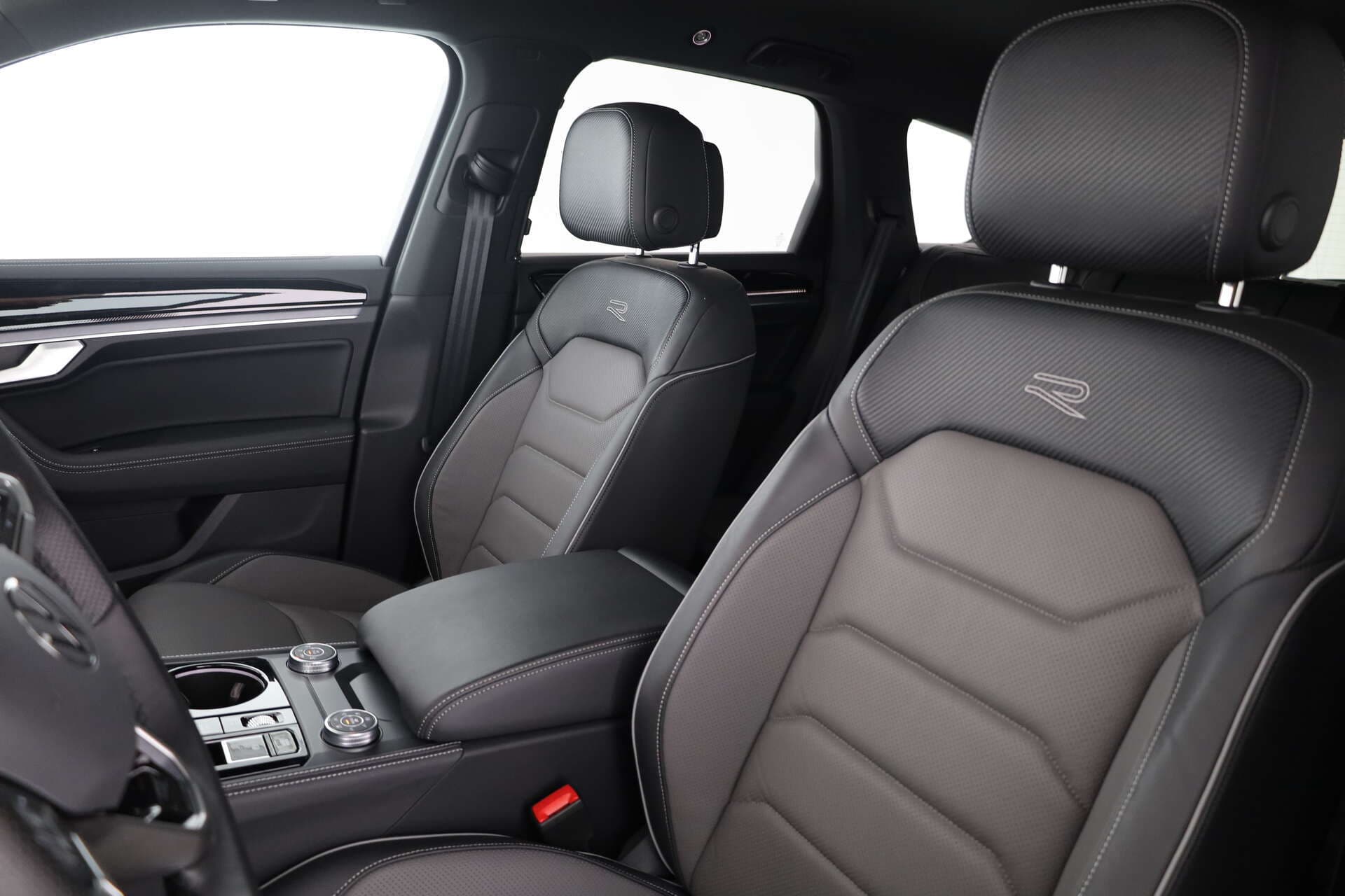 VOLKSWAGEN Touareg, photo 10 sur 17