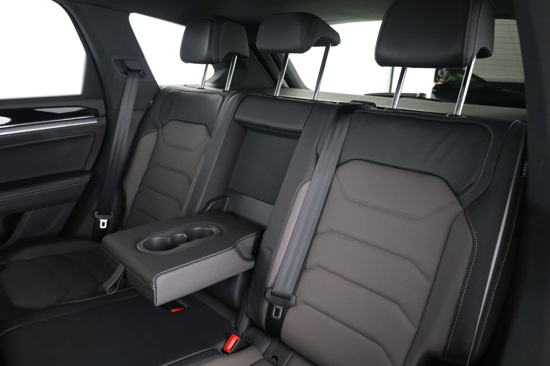 VOLKSWAGEN Touareg, photo 12 sur 17