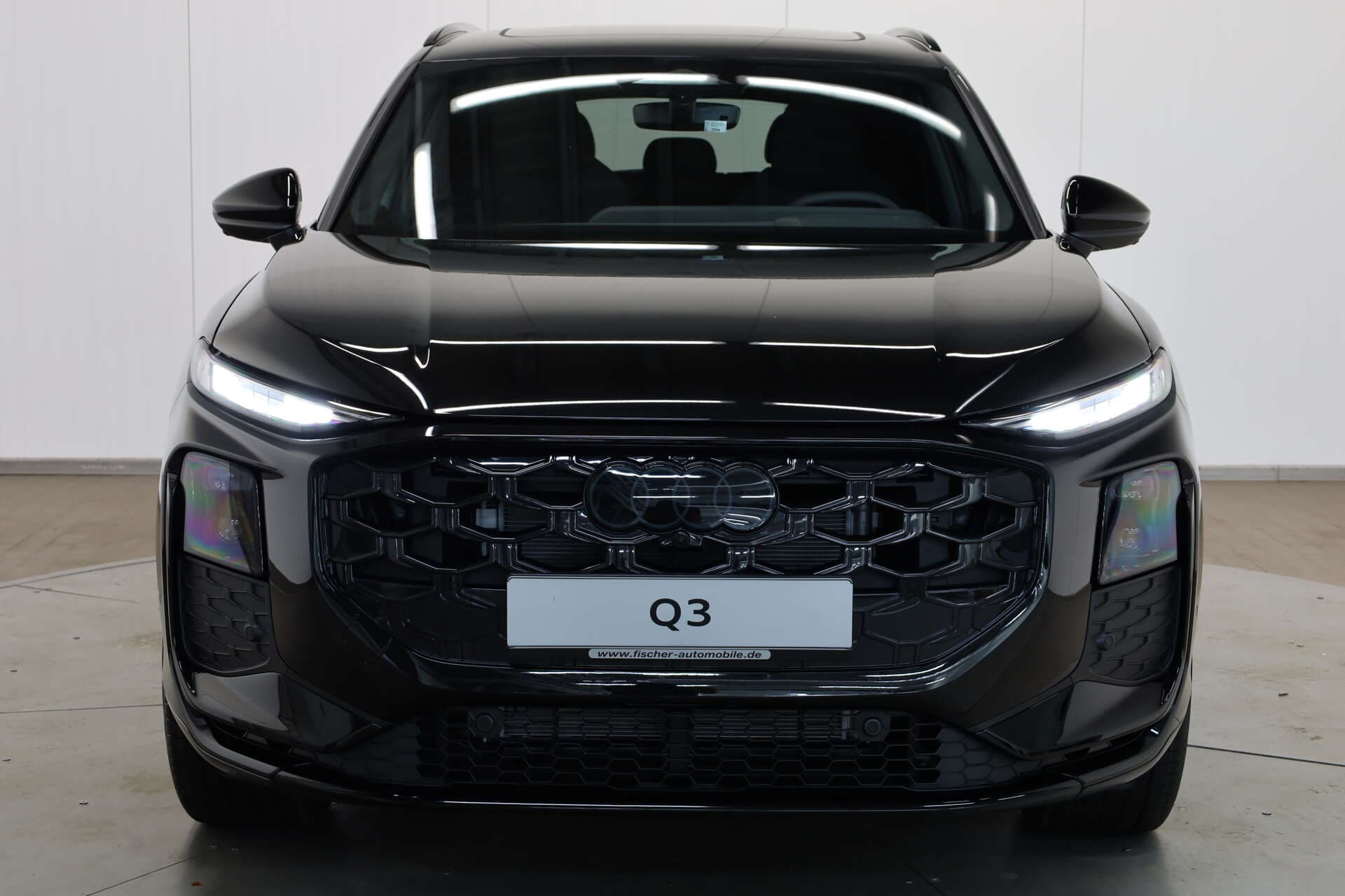 AUDI Q3, photo 2 sur 17