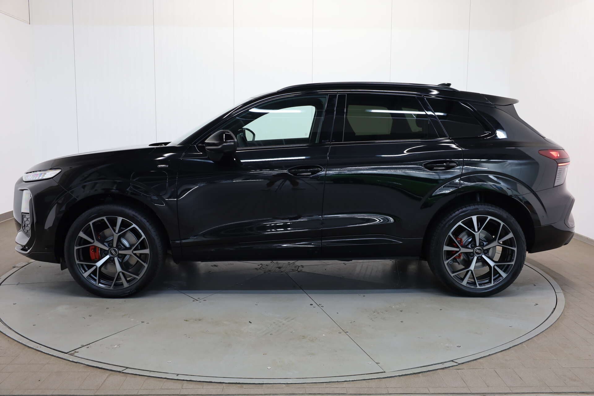 AUDI Q3, photo 4 sur 17