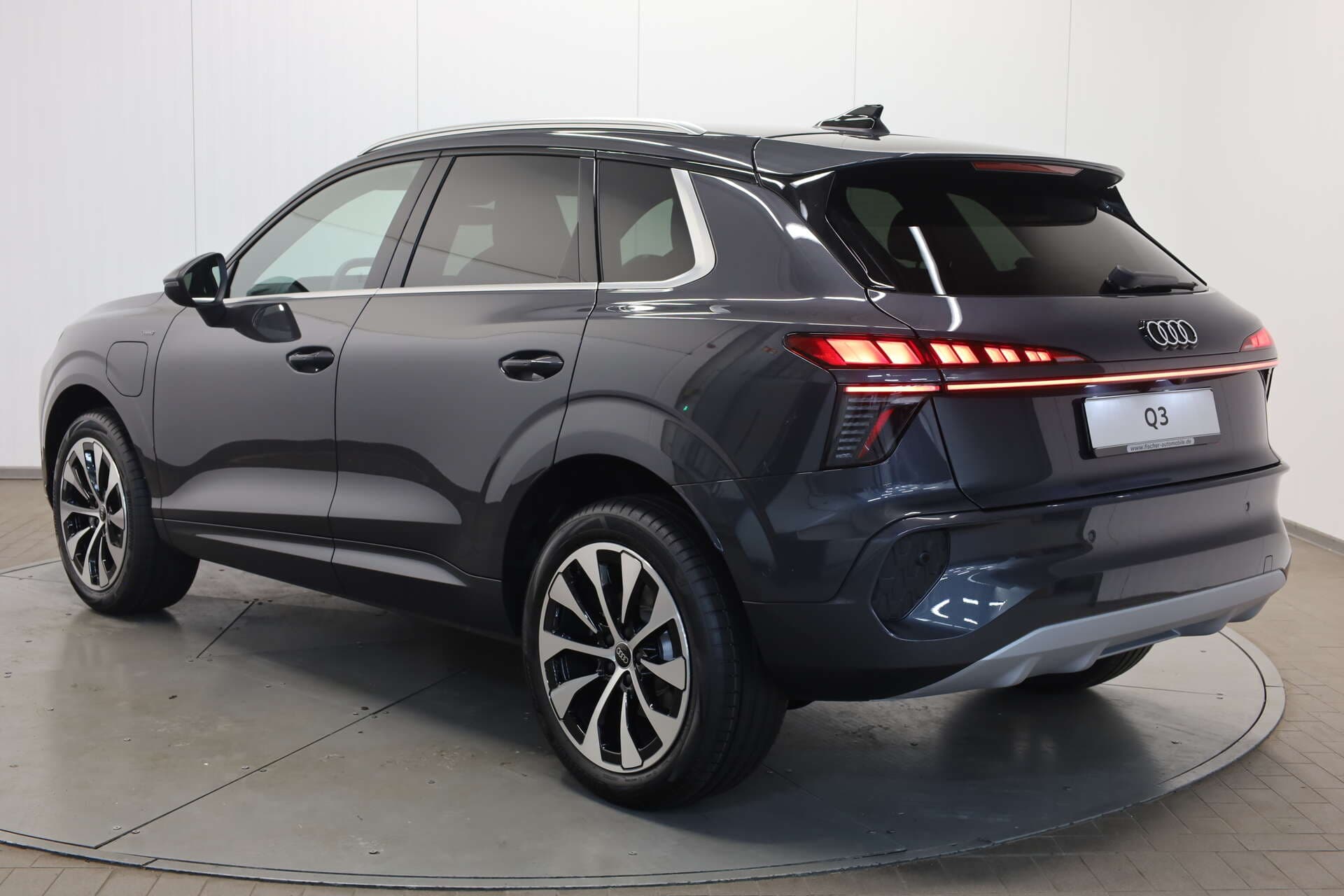 AUDI Q3, photo 3 sur 17