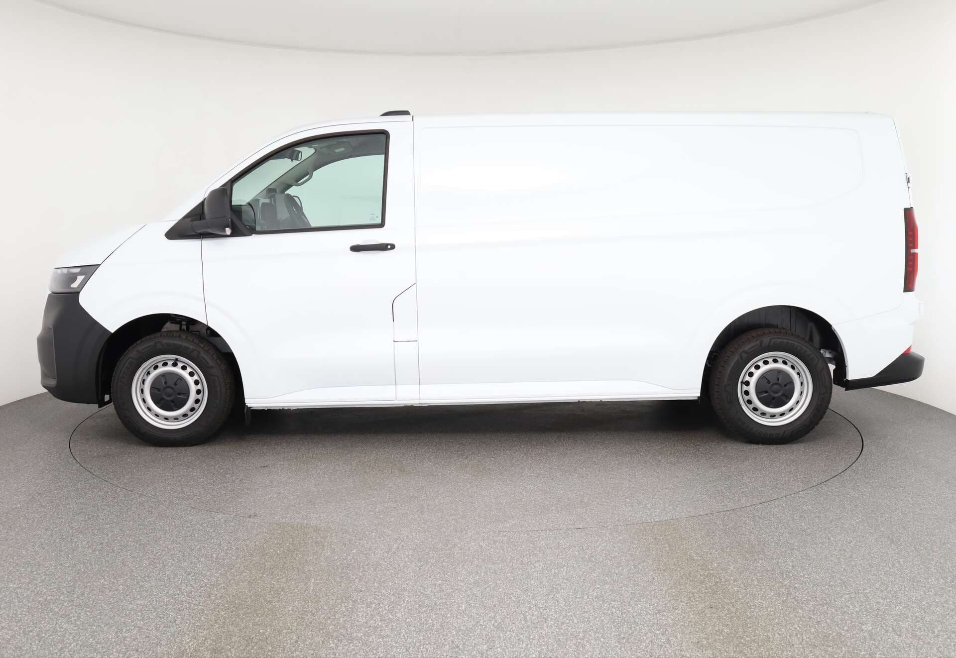 VOLKSWAGEN NUTZFAHRZEUGE T7 Transporter, photo 4 sur 17