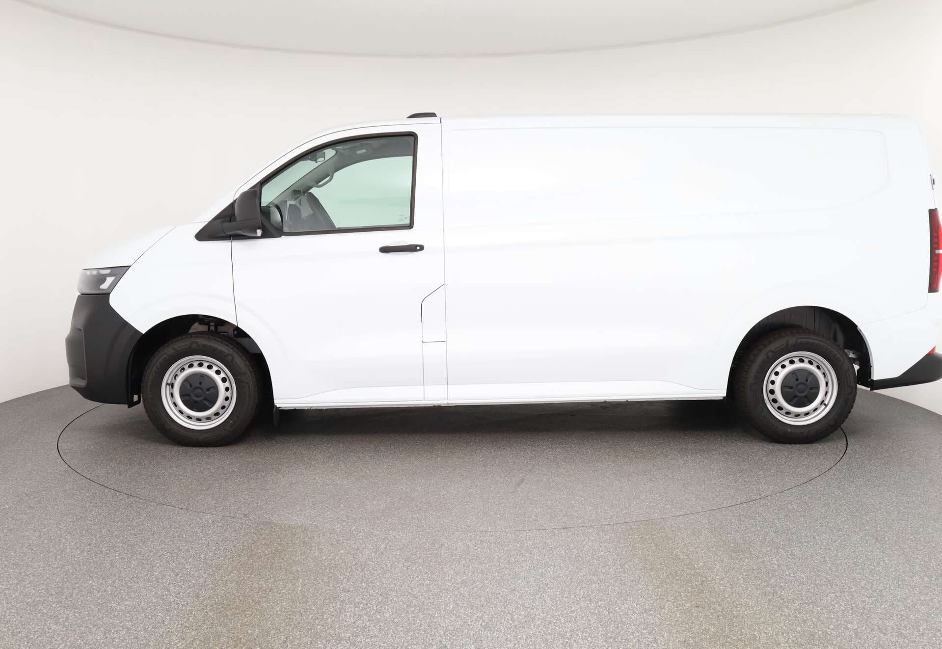 VOLKSWAGEN NUTZFAHRZEUGE T7 Transporter, photo 4 sur 17