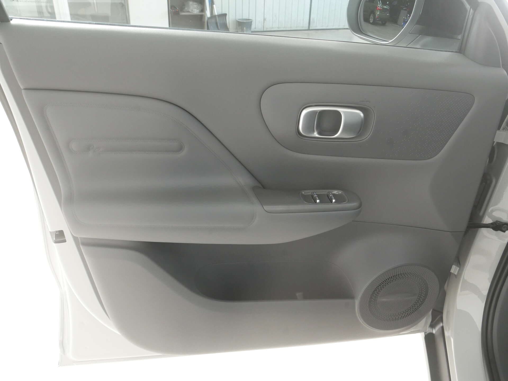 LEAPMOTOR B10, photo 14 sur 17