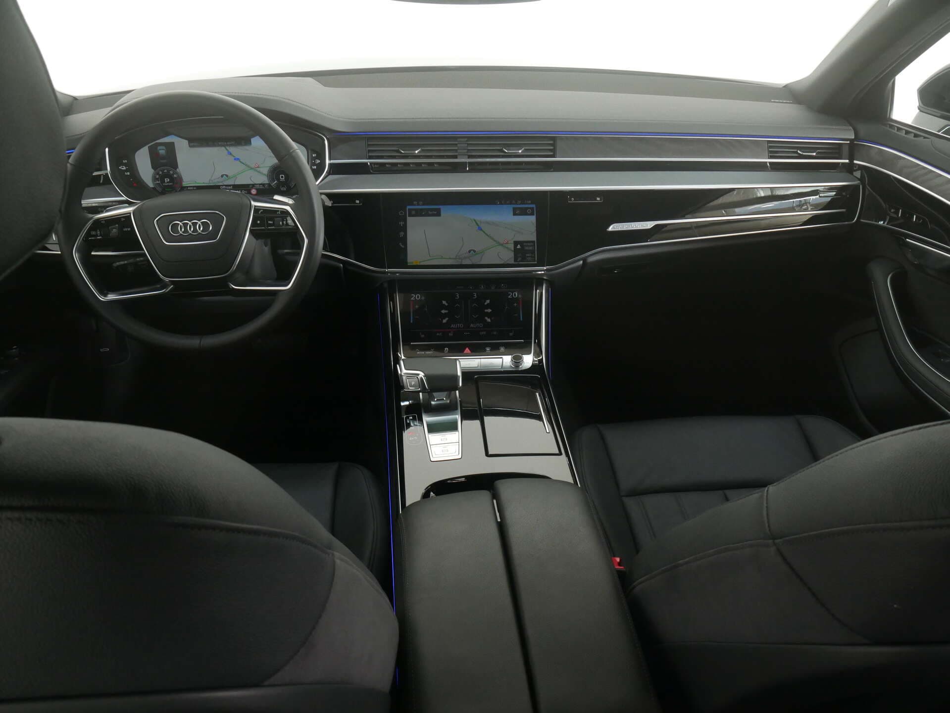 AUDI A8, photo 11 sur 17