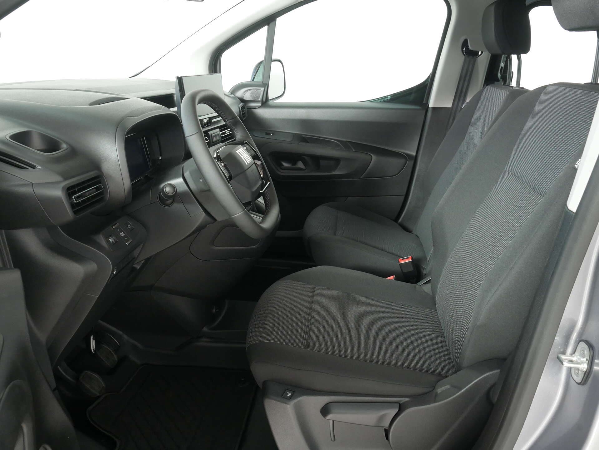 FIAT PROFESSIONAL Doblo Cargo, photo 12 sur 17