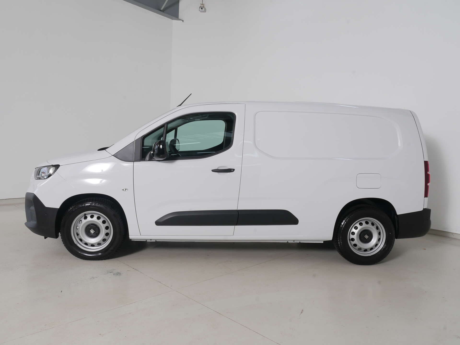 FIAT PROFESSIONAL E-Doblo, photo 9 sur 17