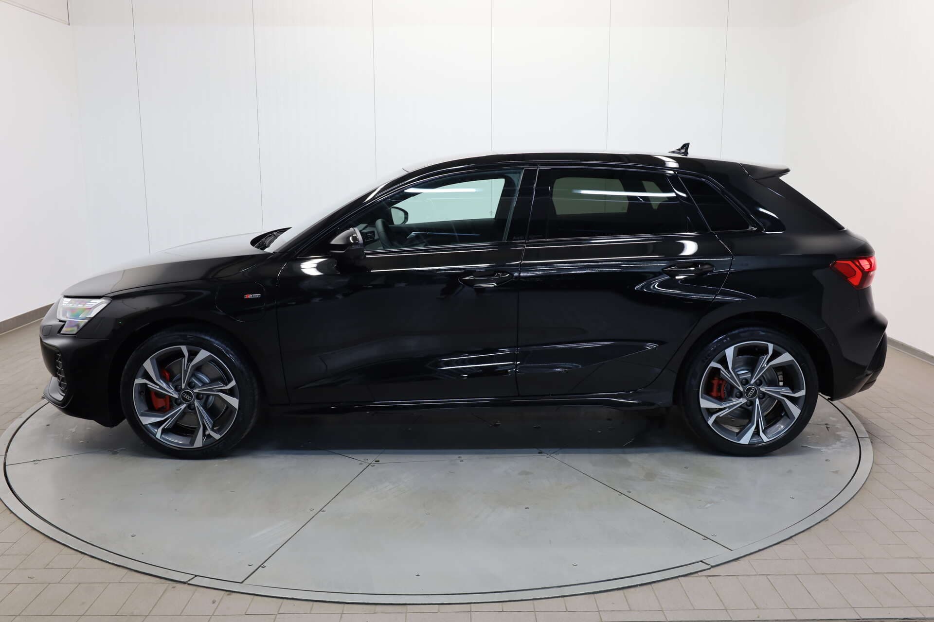 AUDI A3 Sportback, photo 4 sur 17