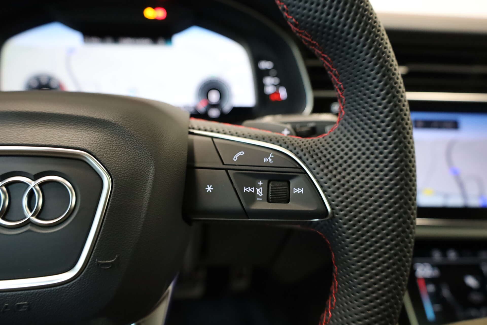 AUDI Q7, photo 15 sur 17