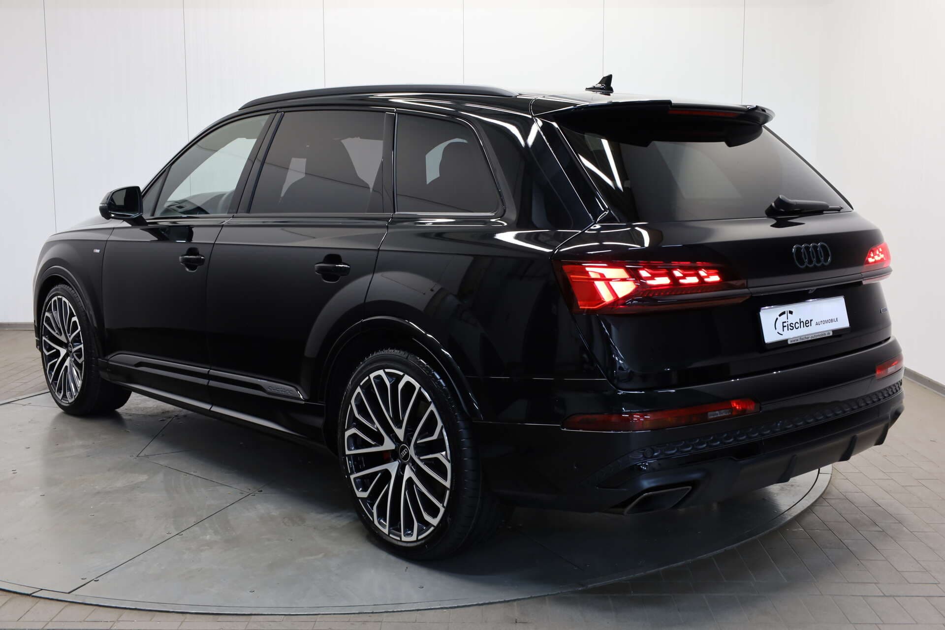 AUDI Q7, photo 3 sur 17