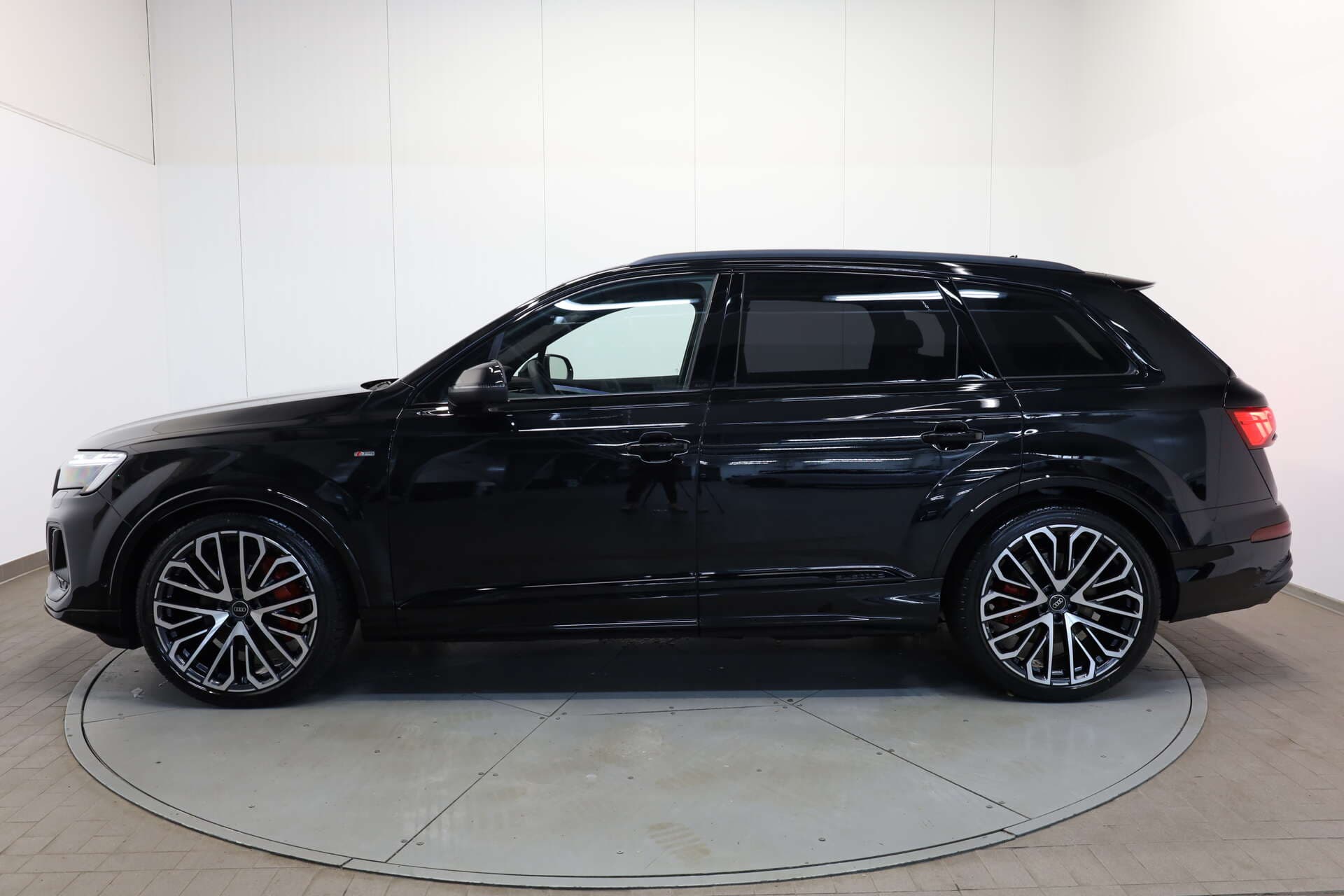 AUDI Q7, photo 4 sur 17