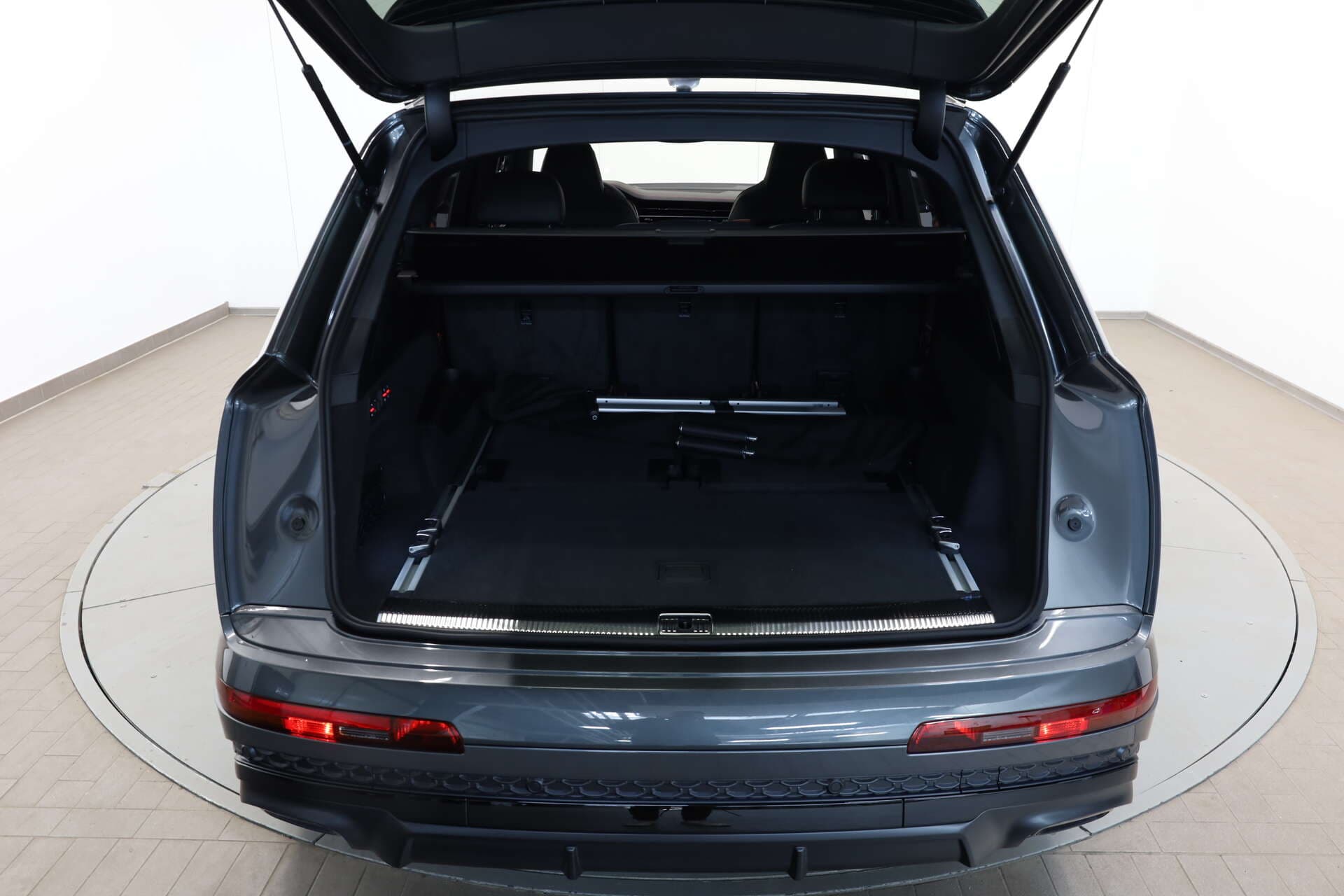 AUDI Q7, photo 11 sur 17