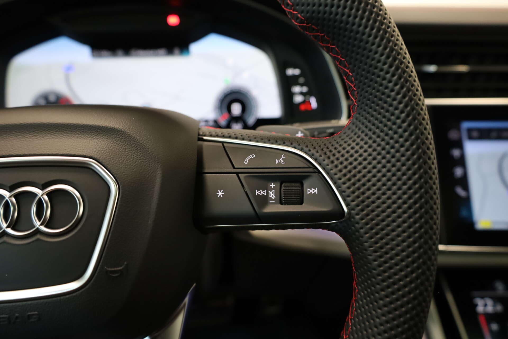 AUDI Q7, photo 15 sur 17