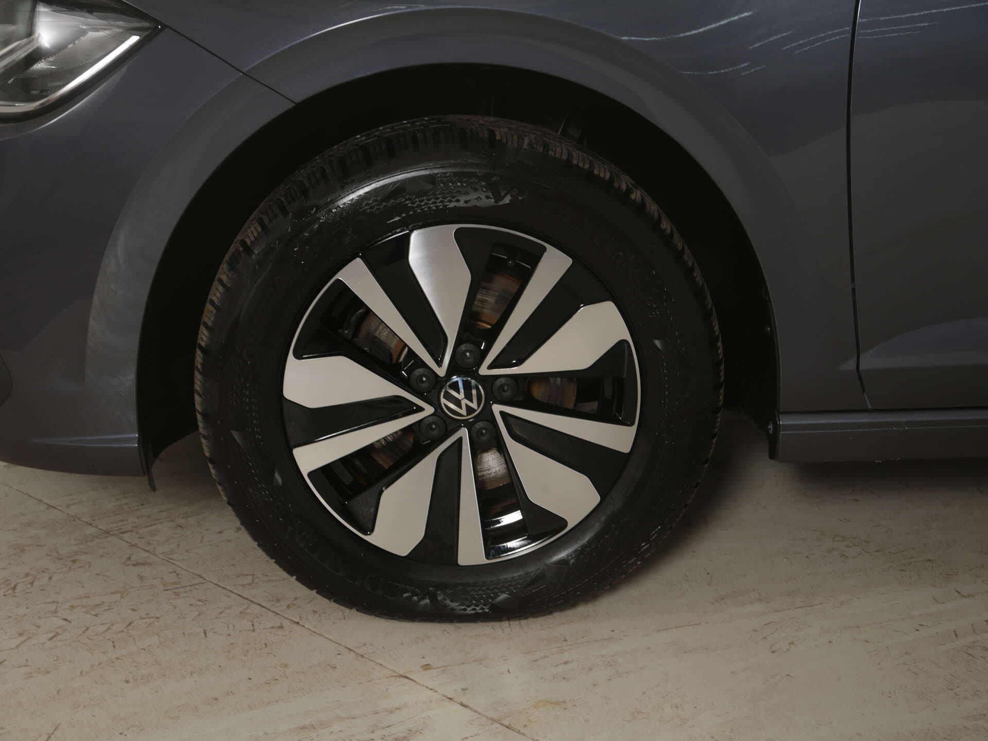 VOLKSWAGEN Polo, photo 3 sur 17