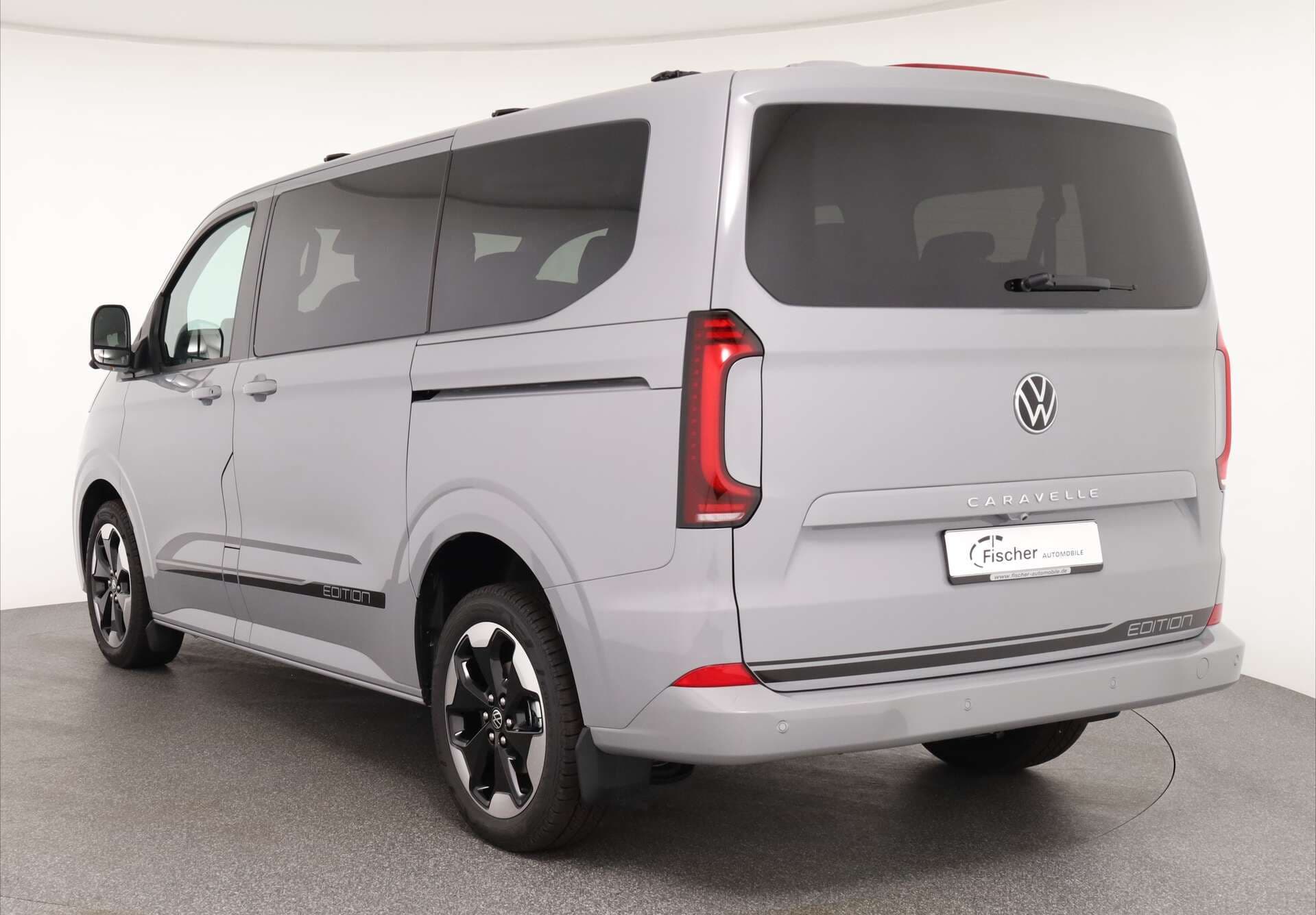 VOLKSWAGEN NUTZFAHRZEUGE T7 Caravelle, photo 3 sur 17