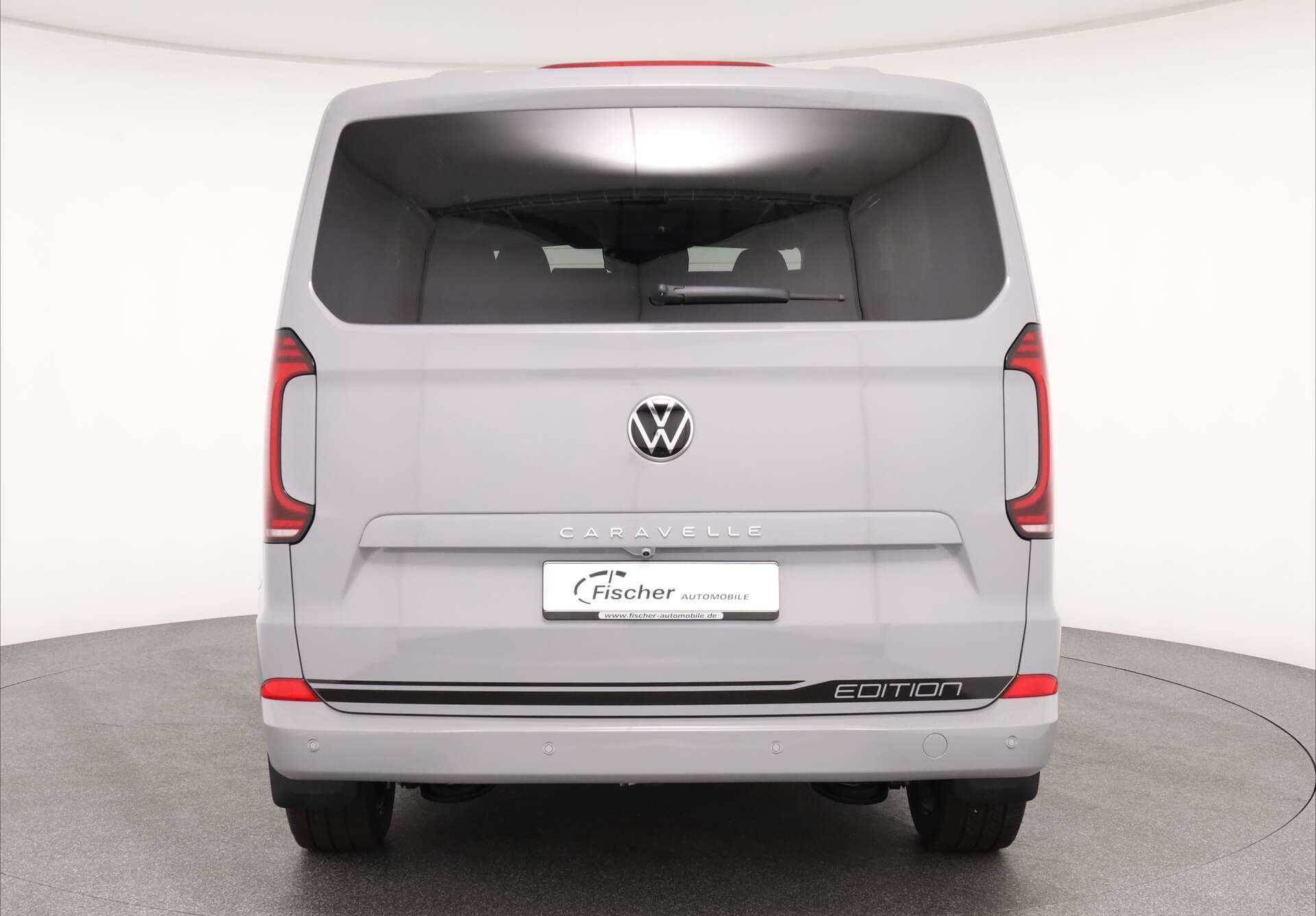VOLKSWAGEN NUTZFAHRZEUGE T7 Caravelle, photo 5 sur 17