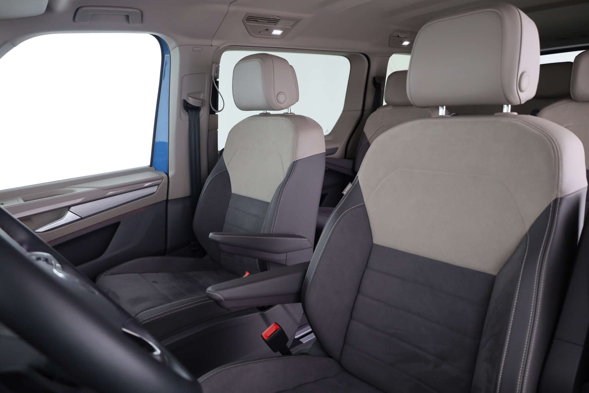 VOLKSWAGEN NUTZFAHRZEUGE T7 Multivan LÜ, photo 10 sur 17