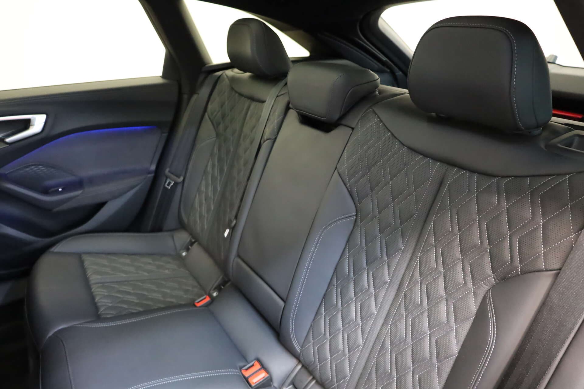 AUDI S5 Avant, photo 10 sur 17