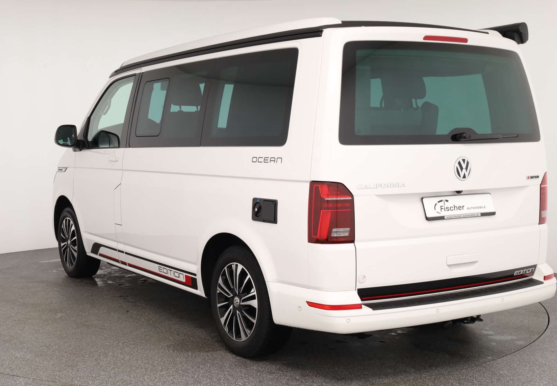 VOLKSWAGEN NUTZFAHRZEUGE T6.1 California, photo 3 sur 17