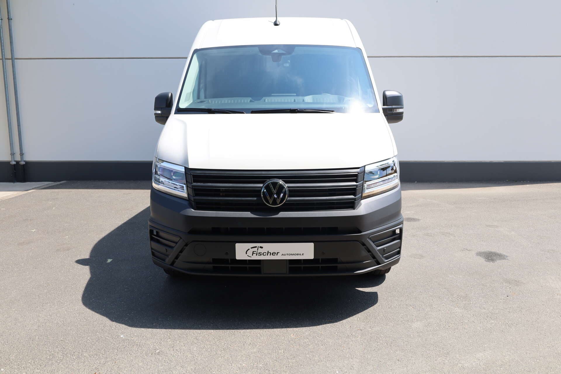 VOLKSWAGEN NUTZFAHRZEUGE Crafter 35, photo 2 sur 16
