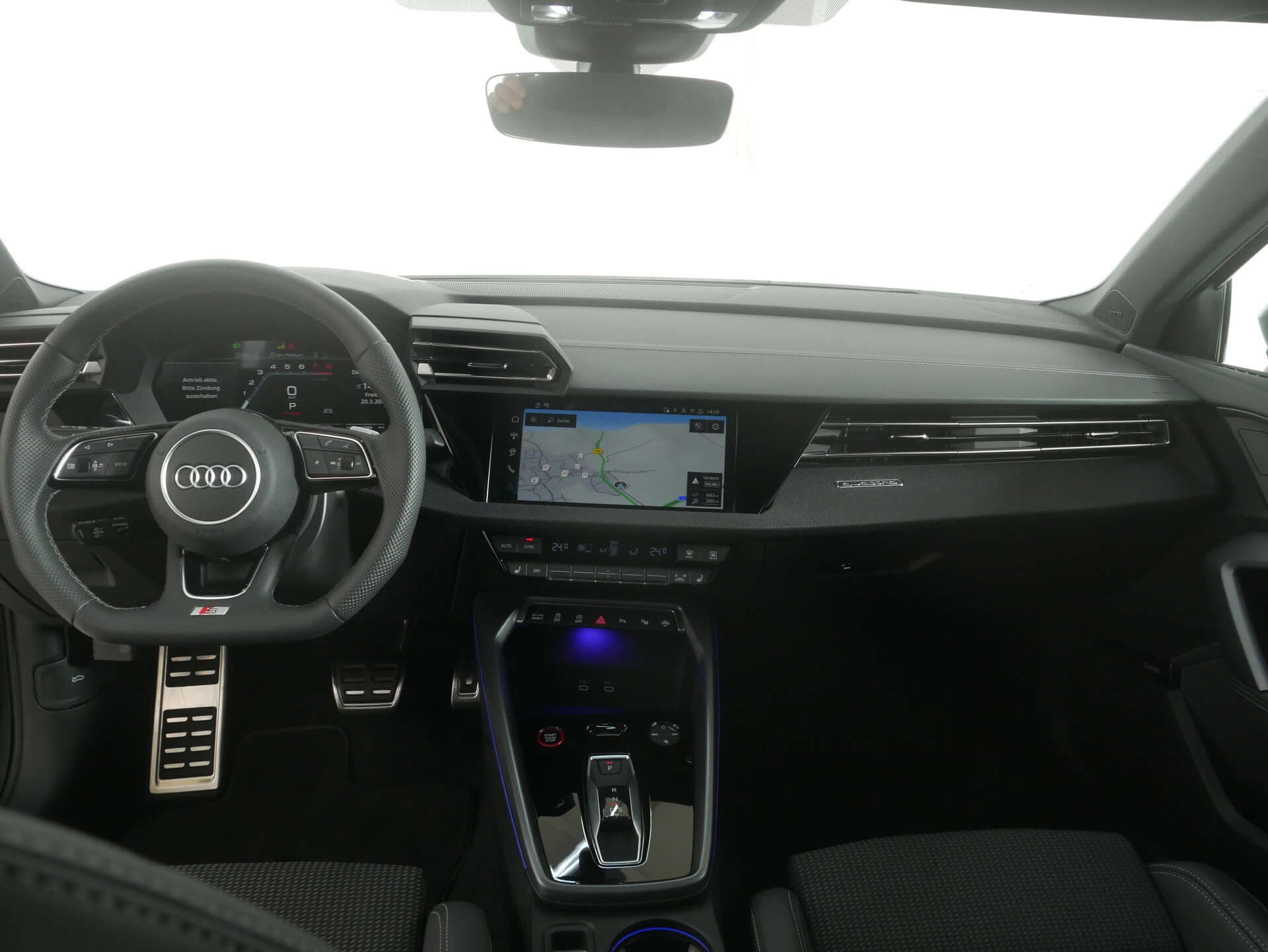 AUDI S3 Limousine, photo 10 sur 17