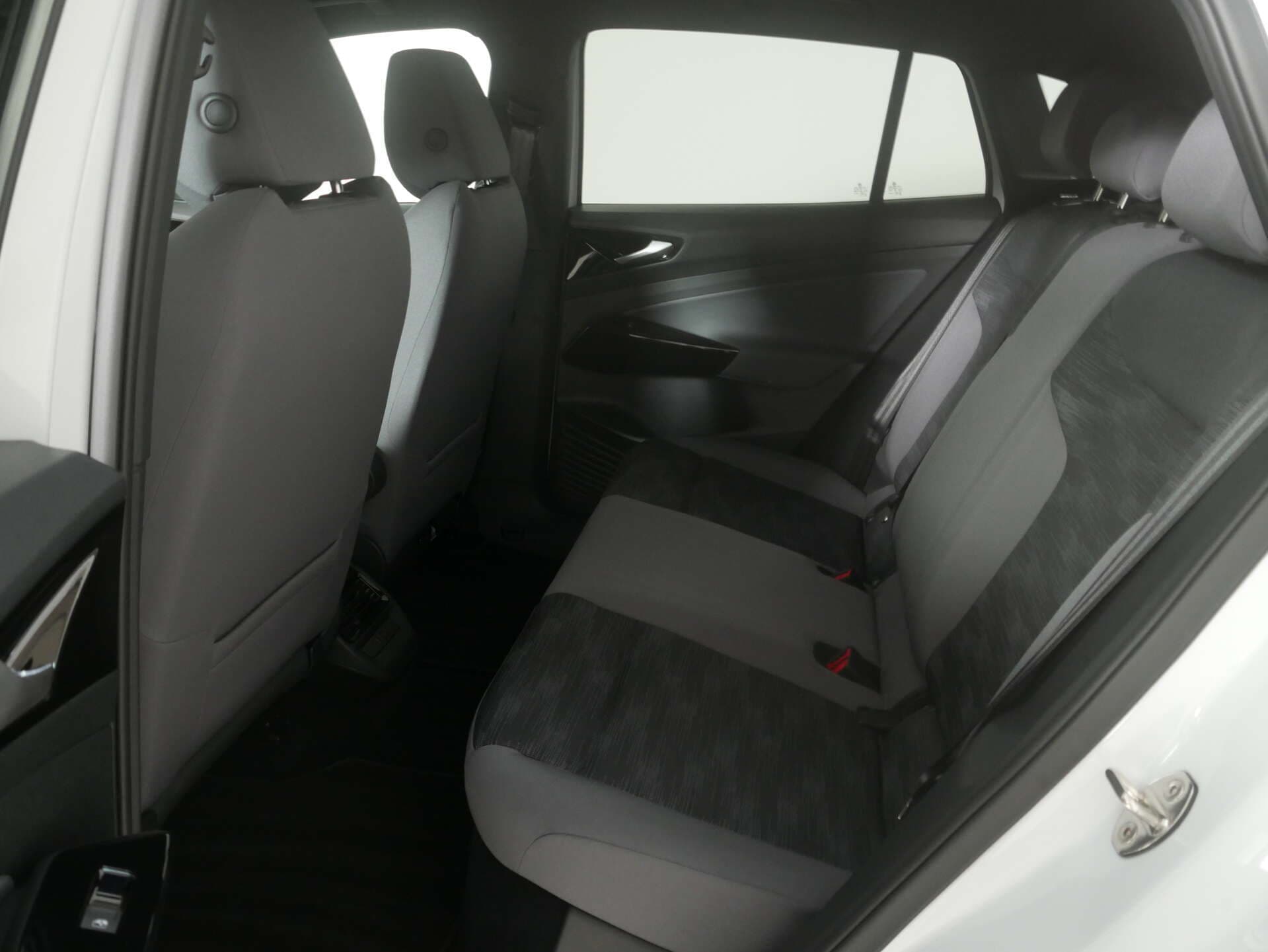 VOLKSWAGEN ID.4, photo 13 sur 17