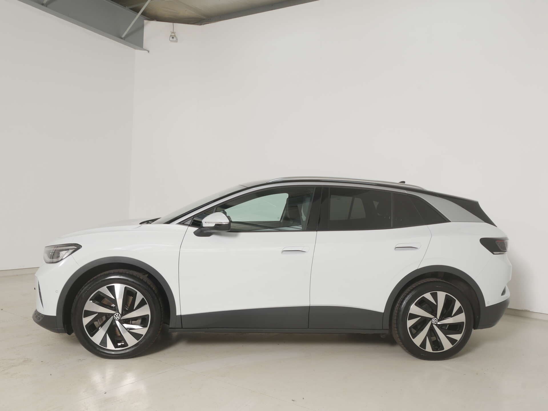 VOLKSWAGEN ID.4, photo 2 sur 17