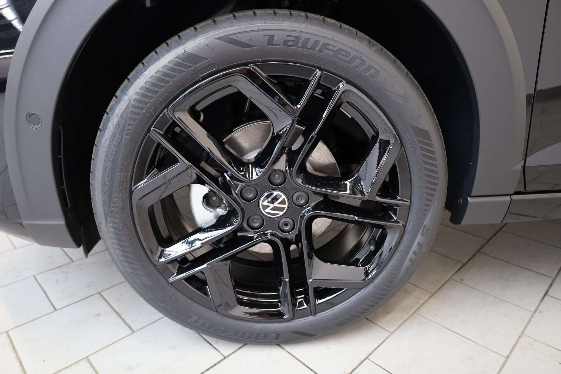 VOLKSWAGEN Taigo, photo 15 sur 15