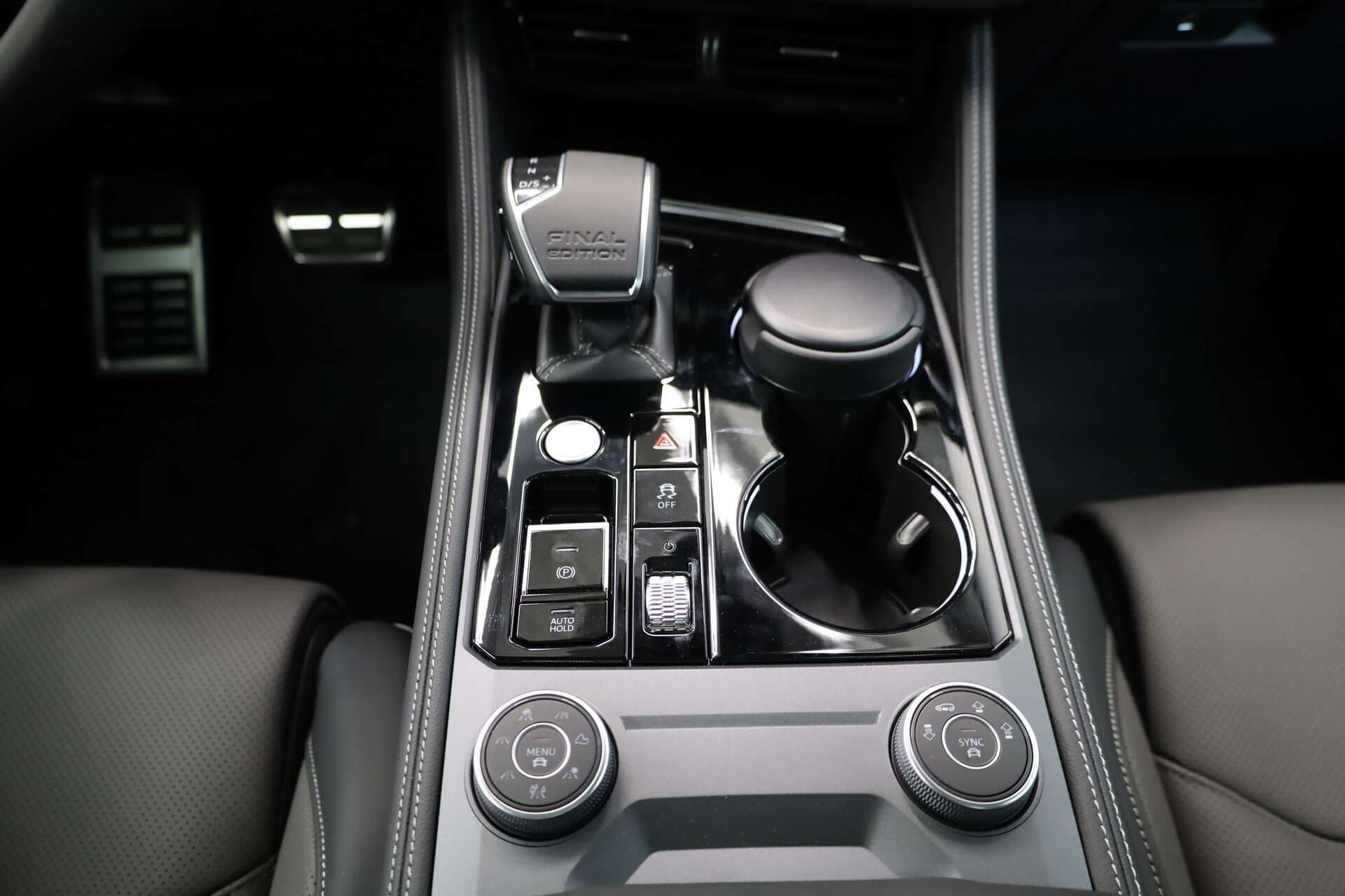 VOLKSWAGEN Touareg, photo 11 sur 17