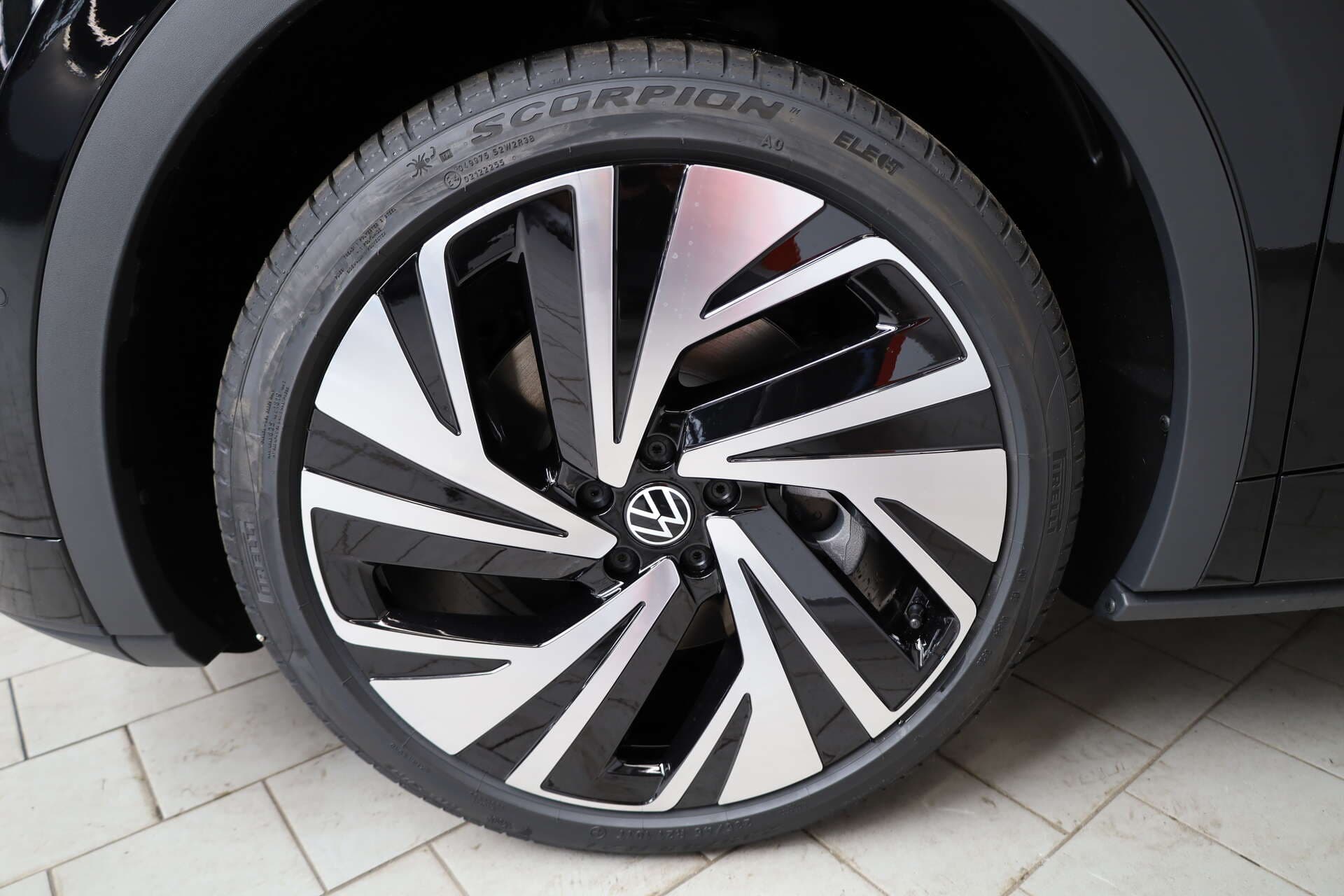 VOLKSWAGEN ID.4, photo 17 sur 17