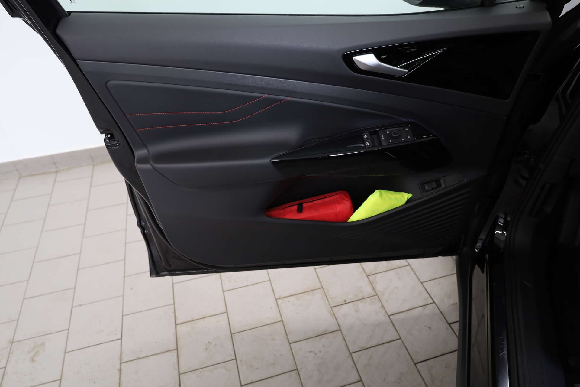 VOLKSWAGEN ID.4, photo 12 sur 17